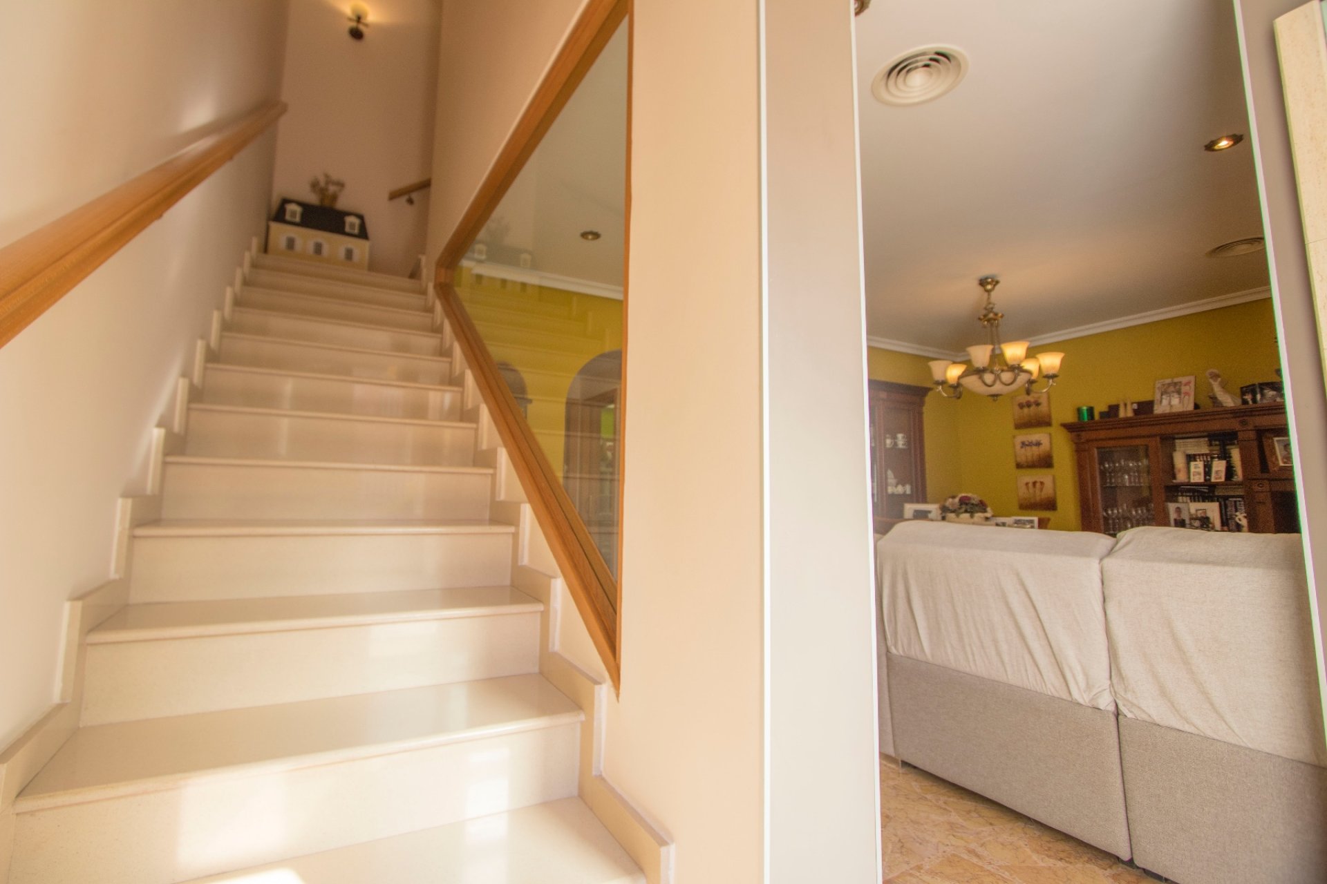 Resale - Town house -
Albatera