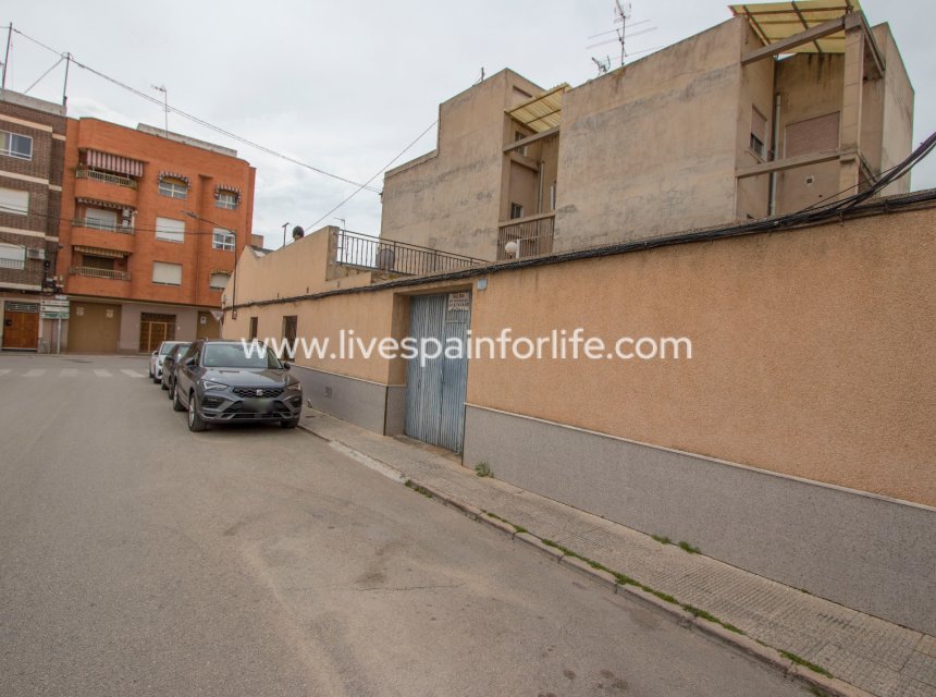 Resale - Town house -
Albatera