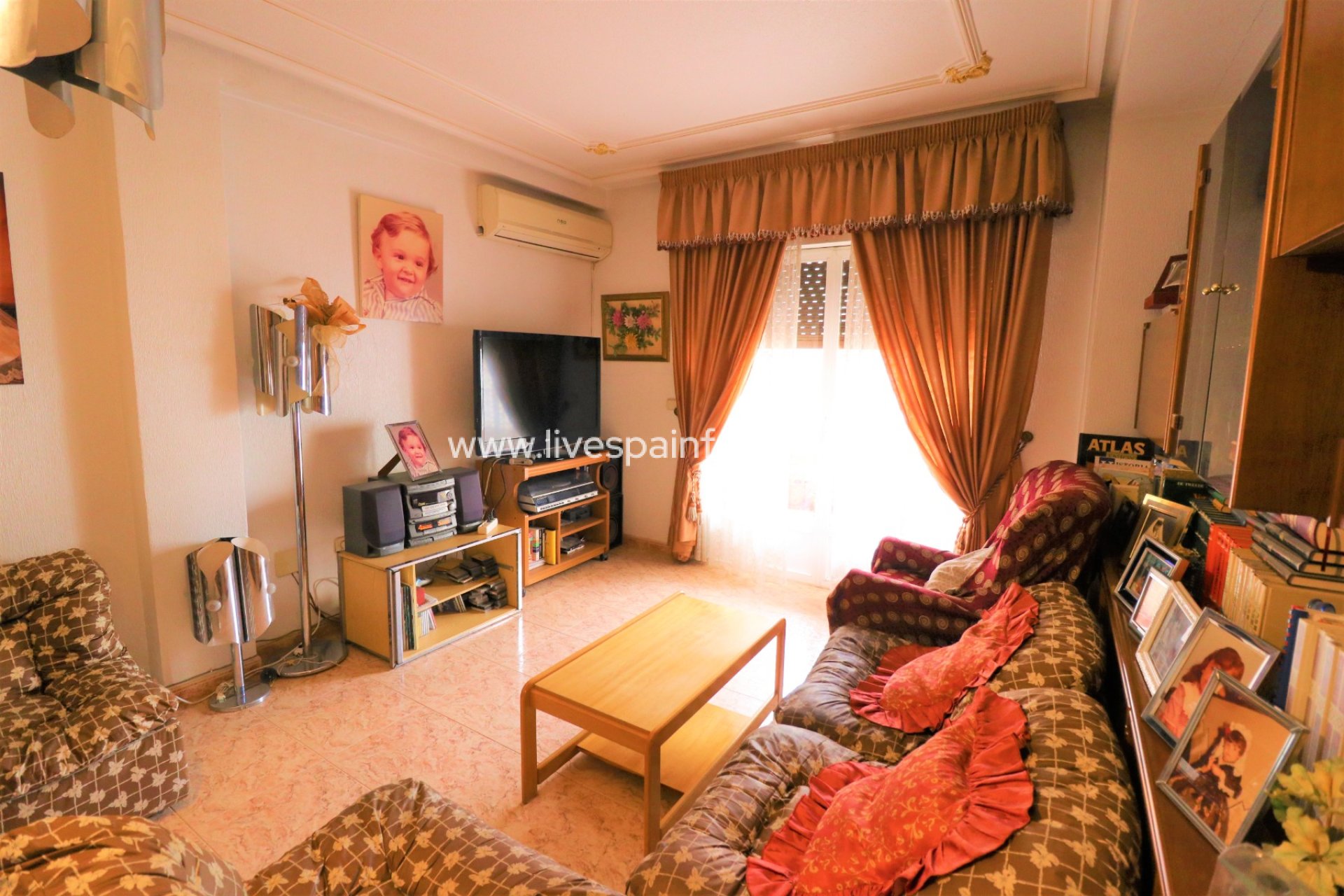 Resale - Town house -
Albatera