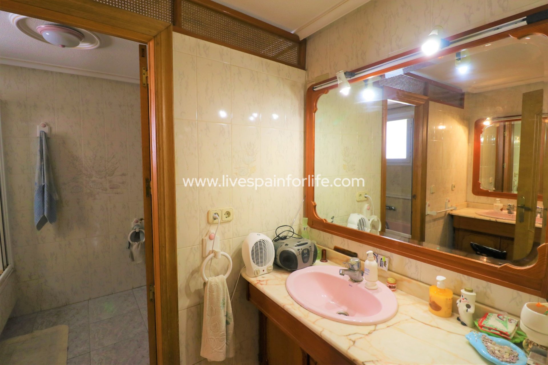 Resale - Town house -
Albatera