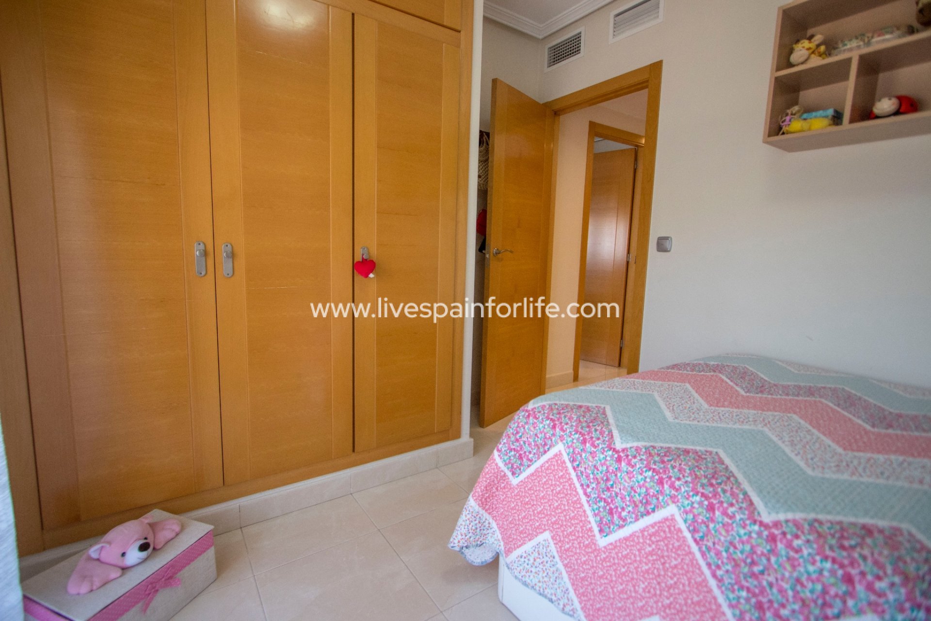 Resale - Town house -
Albatera