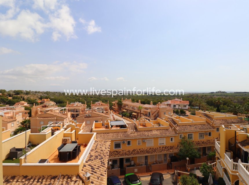 Resale - Town house -
Algorfa - Montemar