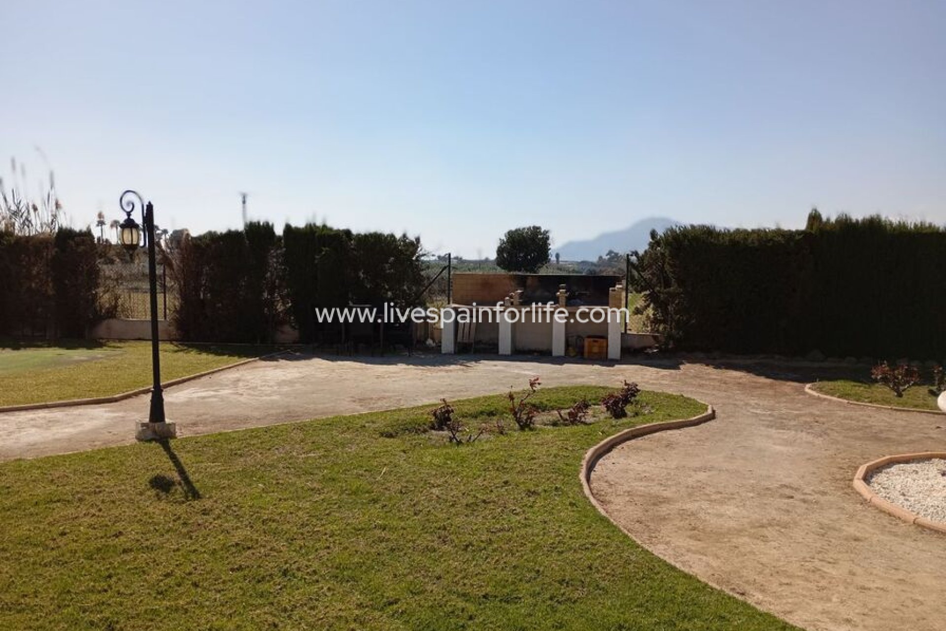 Resale - Town house -
Catral