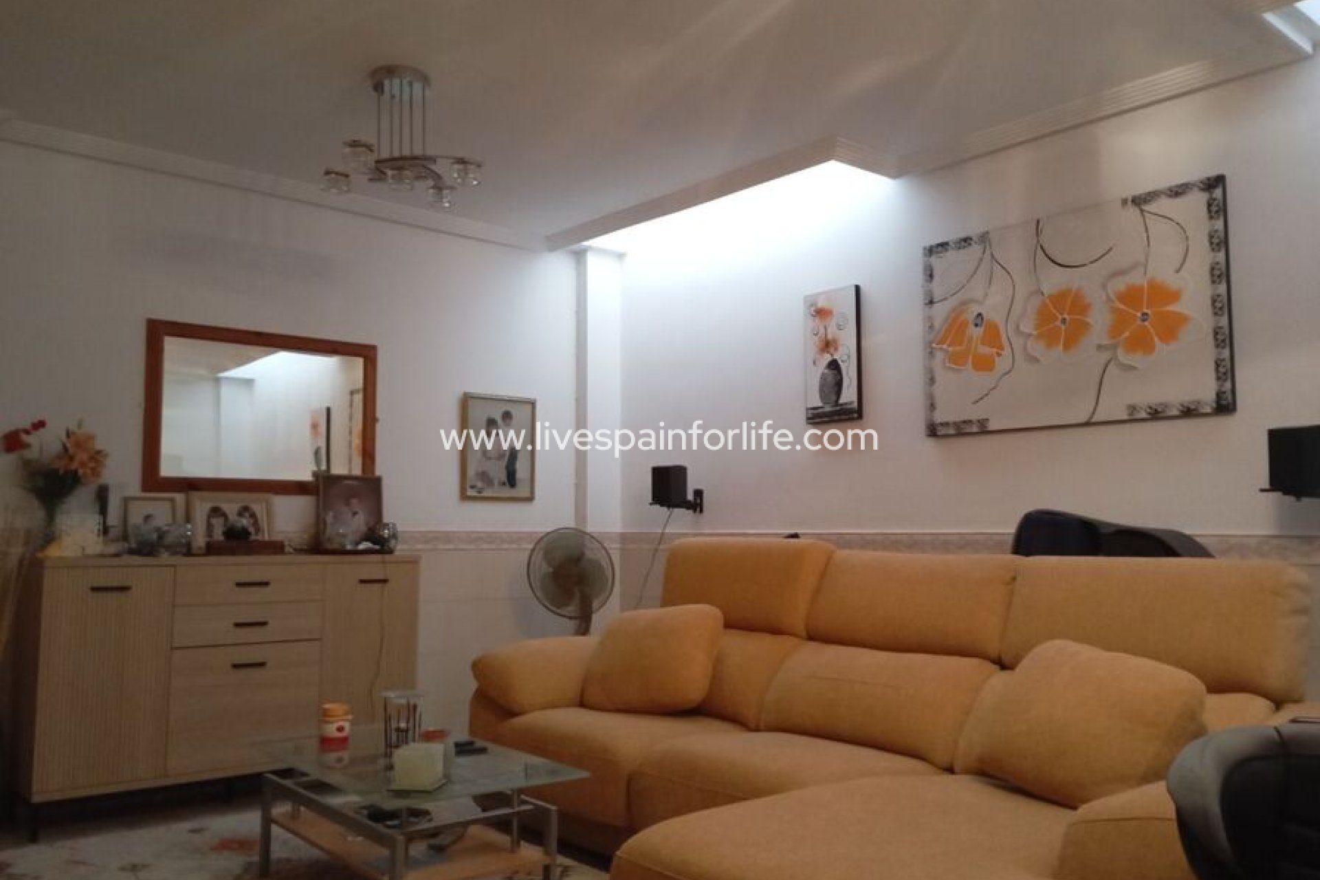 Resale - Town house -
Catral