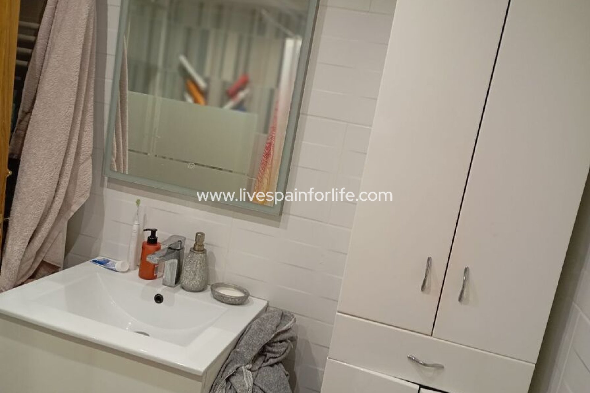 Resale - Town house -
Catral