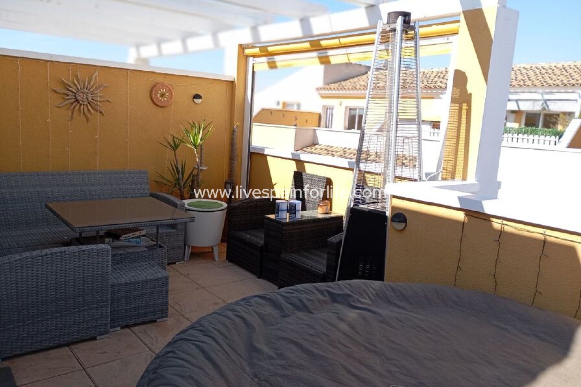 Resale - Town house -
Catral