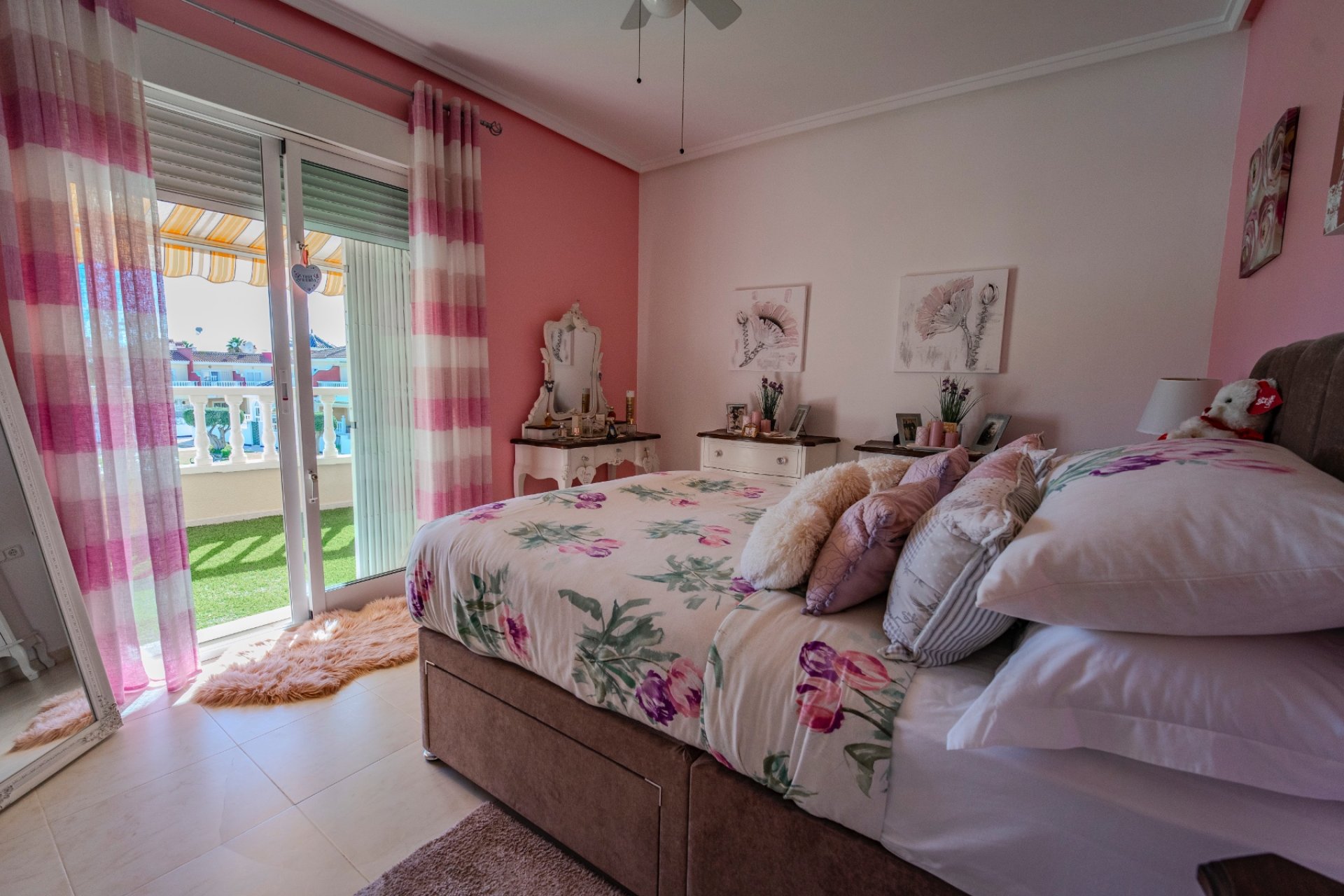 Resale - Town house -
Ciudad Quesada - Lo Marabú