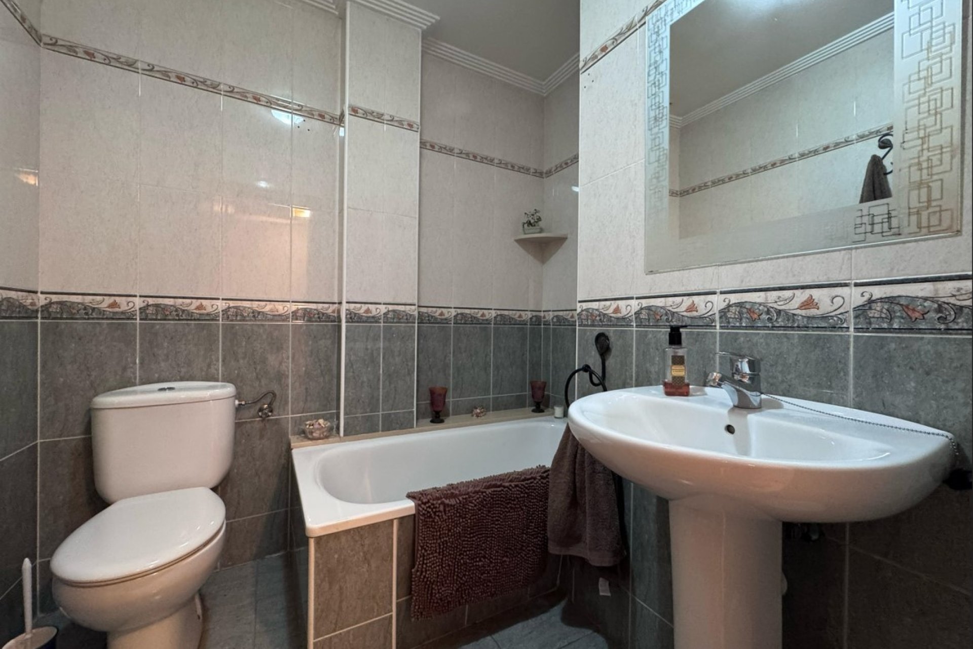 Resale - Town house -
La Murada