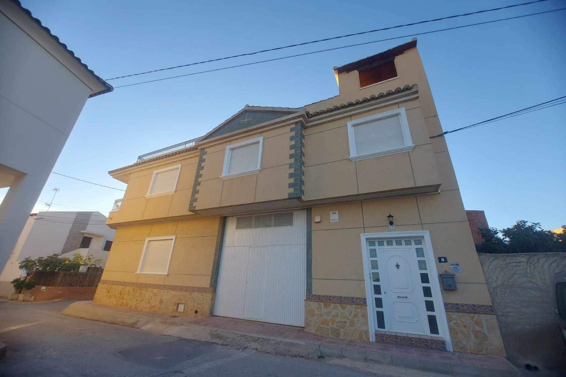 Resale - Town house -
La Murada