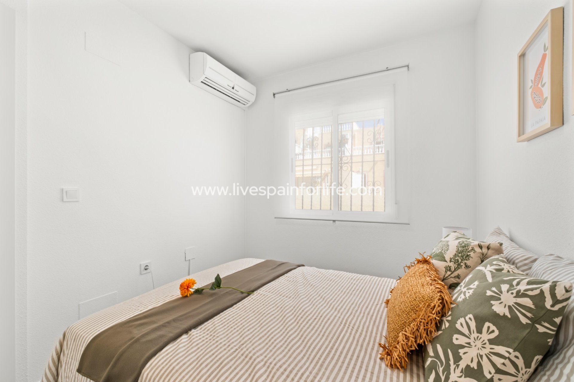 Resale - Town house -
Orihuela Costa - Las Filipinas