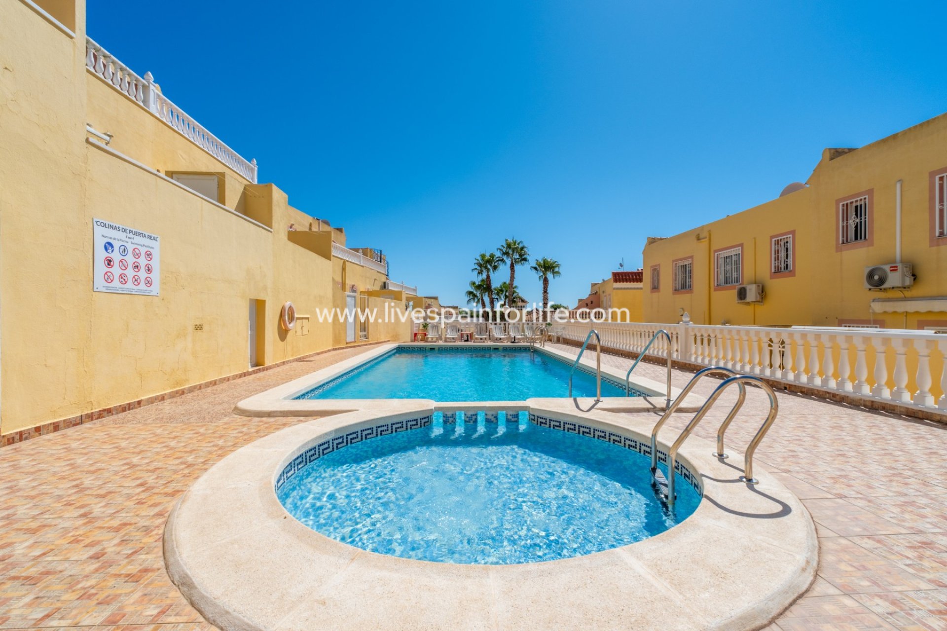 Resale - Town house -
Orihuela Costa - Las Filipinas