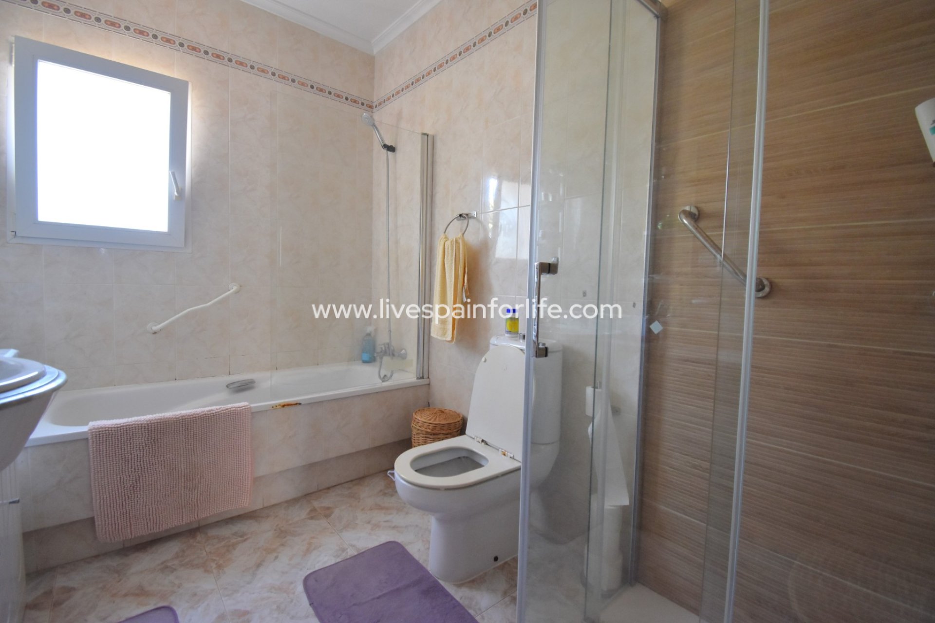 Resale - Town house -
Orihuela Costa - Playa Flamenca