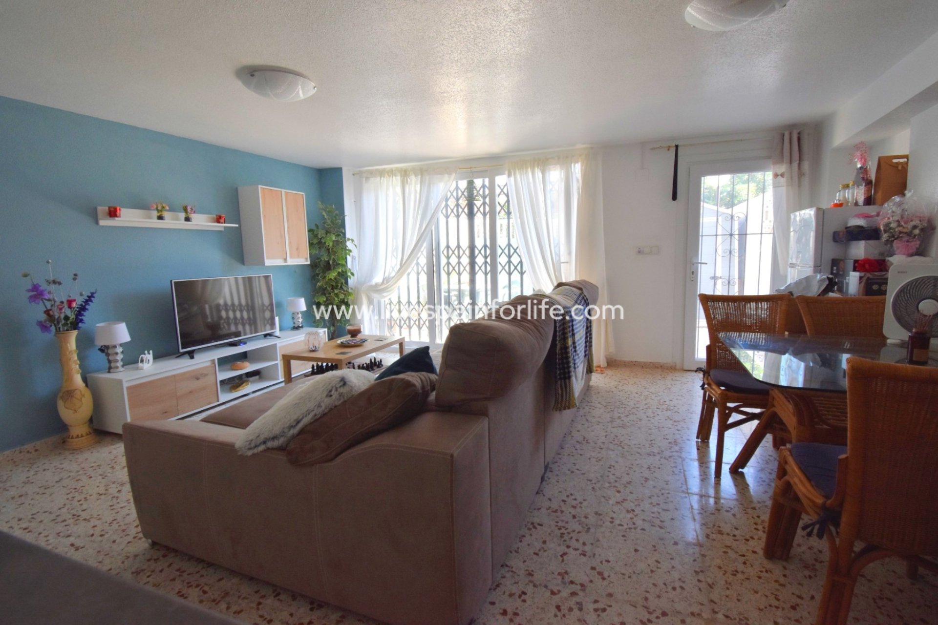Resale - Town house -
Orihuela Costa - Playa Flamenca
