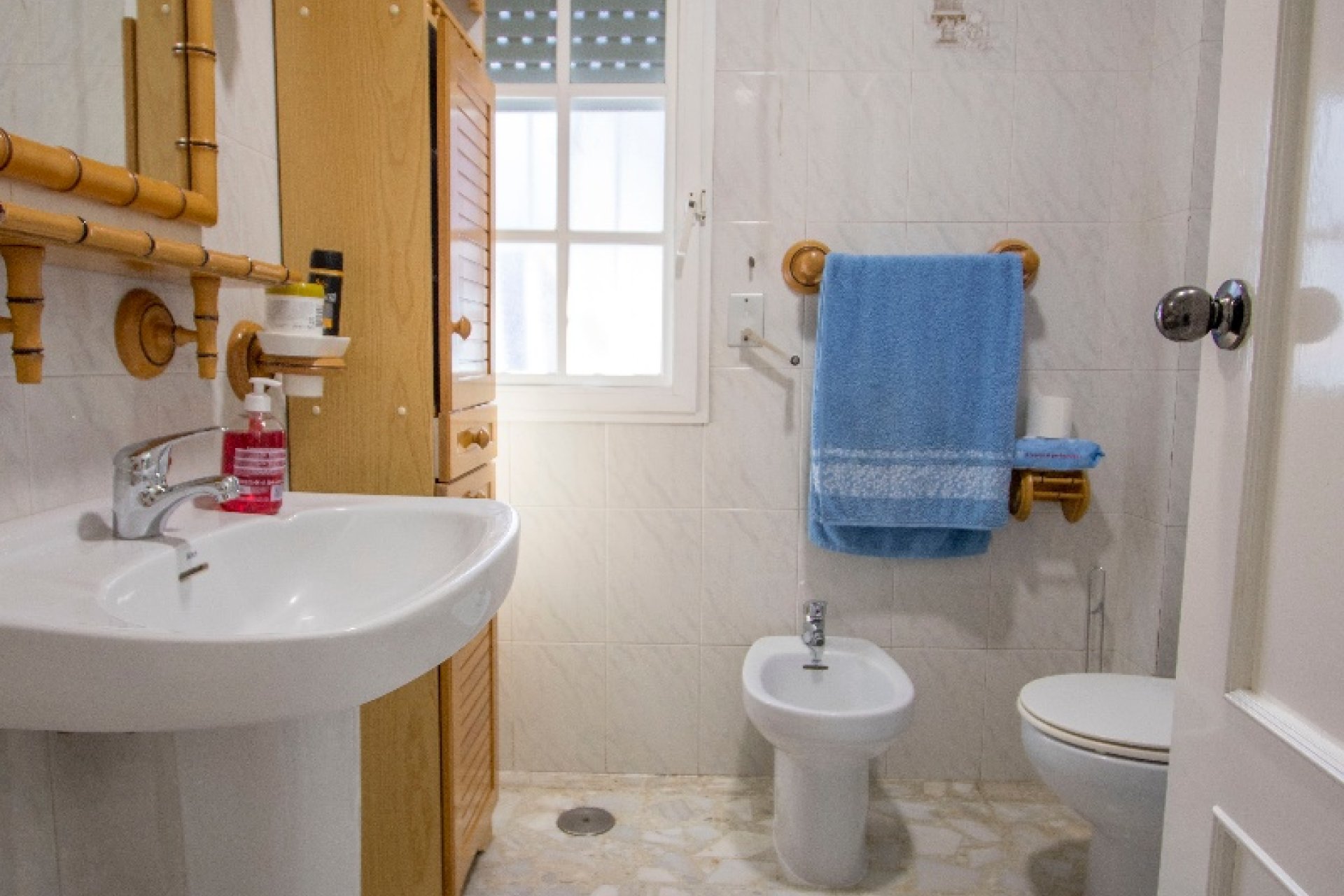 Resale - Town house -
Redovan