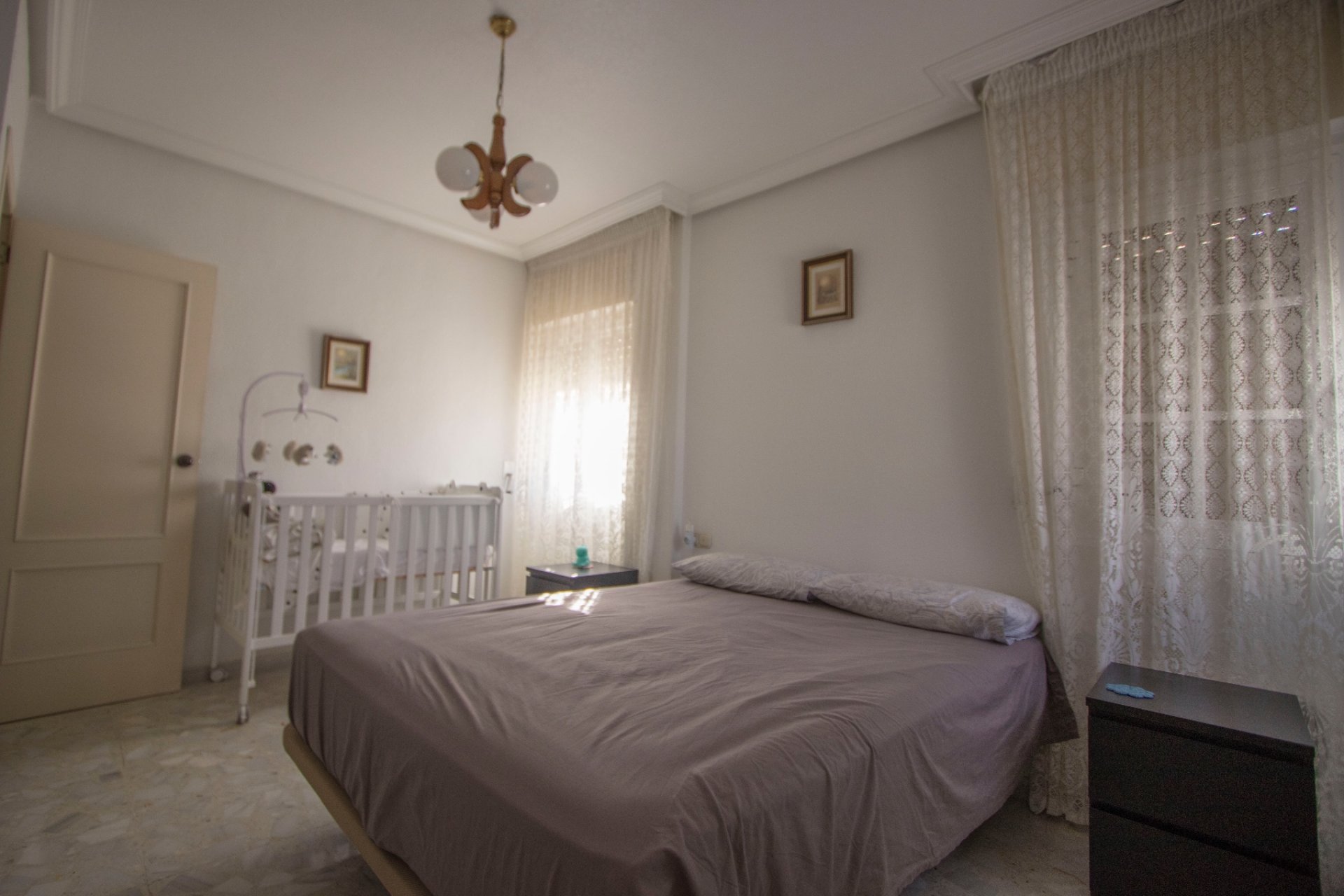 Resale - Town house -
Redovan