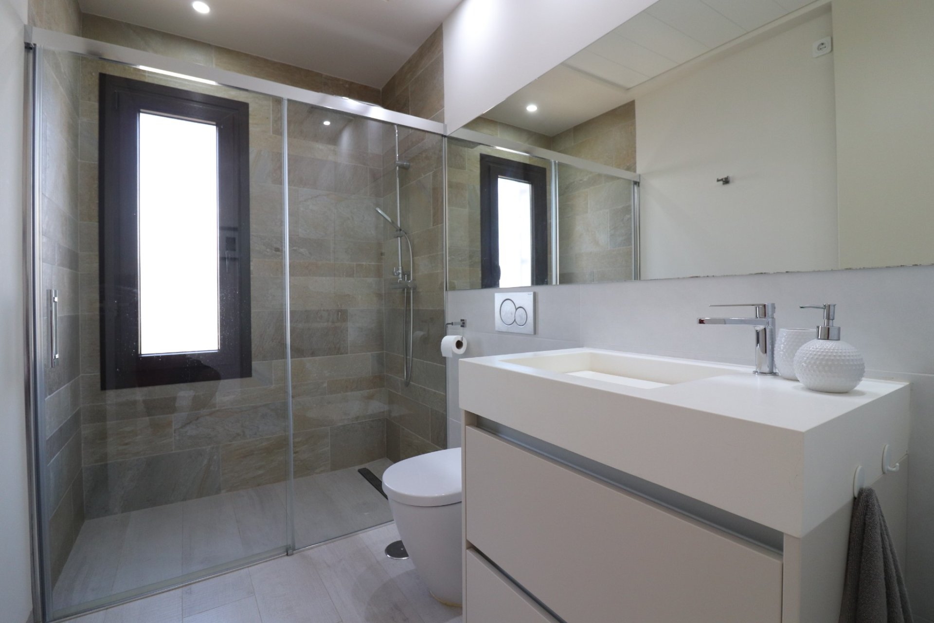 Resale - Villa (detached) -
Algorfa - La Finca Golf Resort