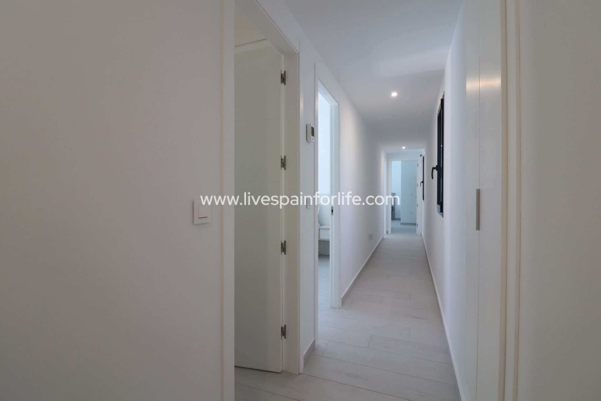 Resale - Villa (detached) -
Algorfa - La Finca Golf