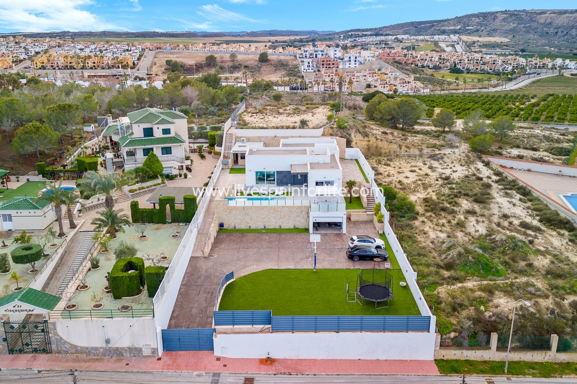 Resale - Villa (detached) -
Algorfa - Lomas De La Juliana