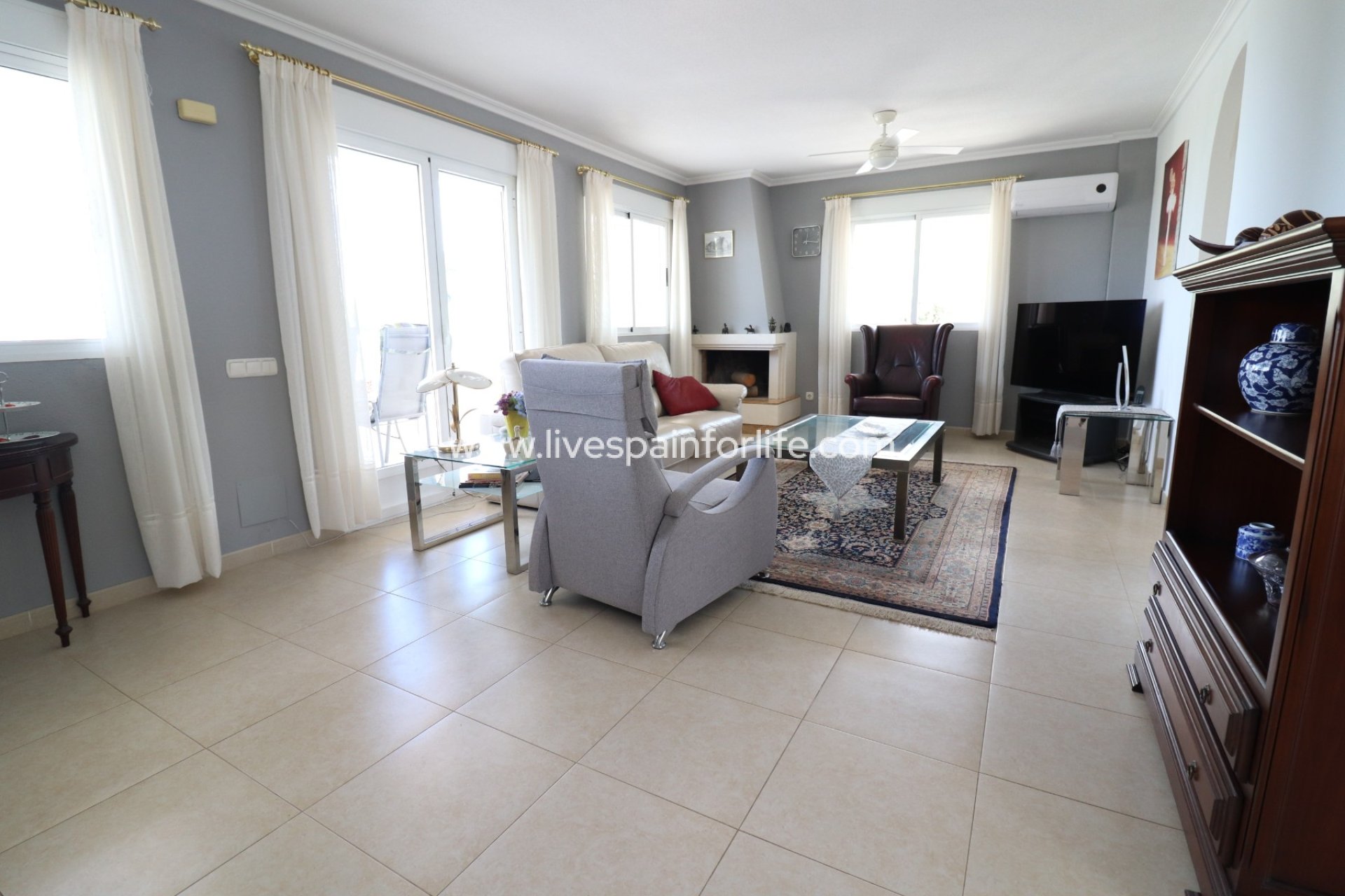 Resale - Villa (detached) -
Algorfa - Lomas de La Juliana