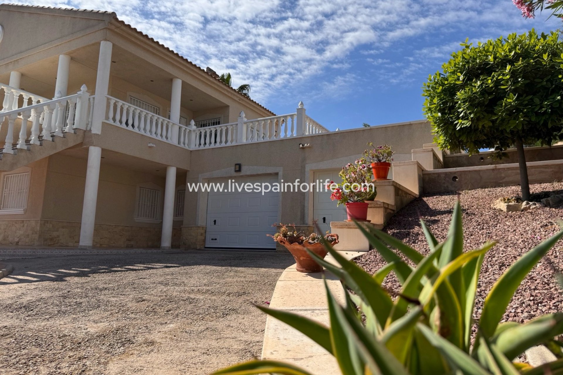 Resale - Villa (detached) -
Algorfa - Lomas de La Juliana