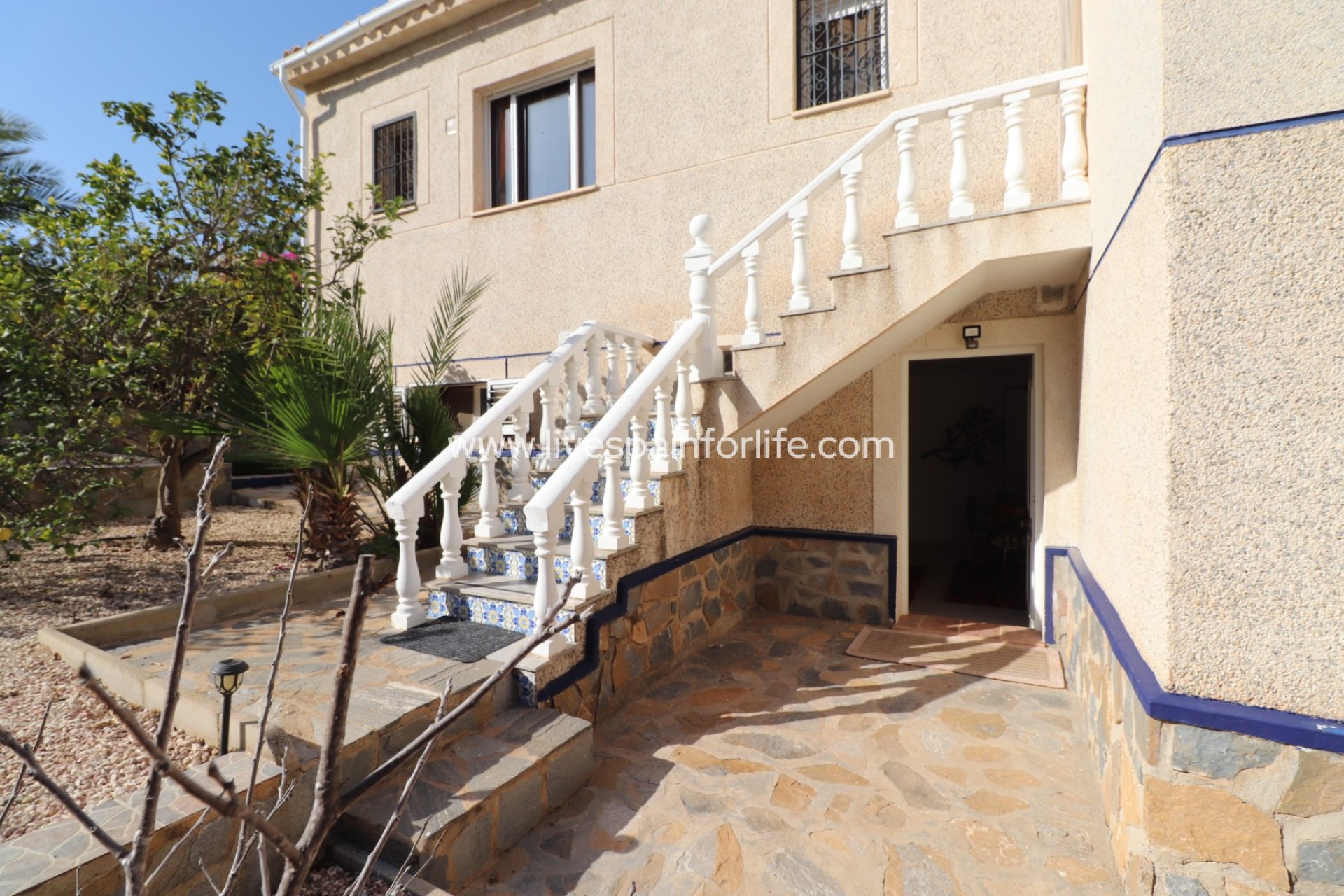 Resale - Villa (detached) -
Algorfa - Lomas de La Juliana