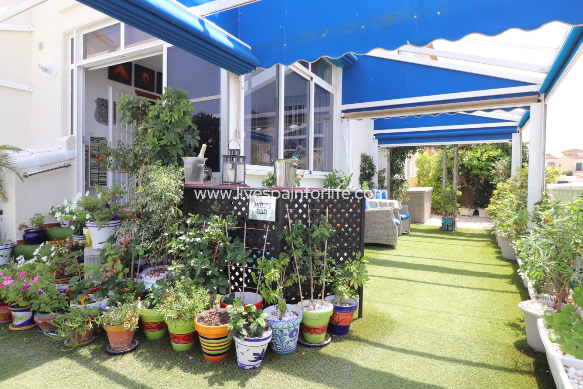 Resale - Villa (detached) -
Algorfa - Montebello