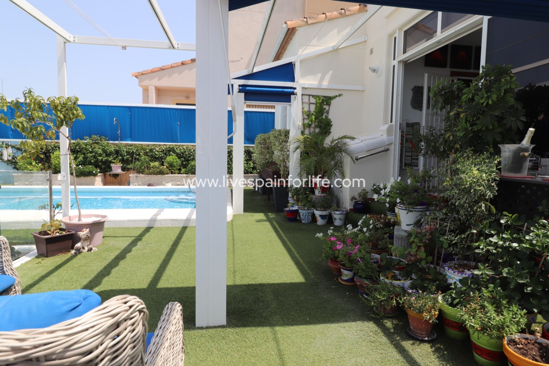 Resale - Villa (detached) -
Algorfa - Montebello