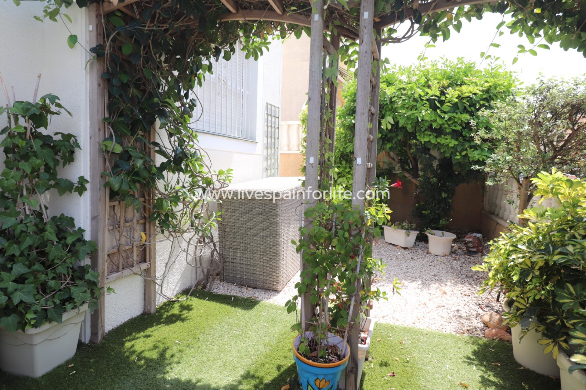 Resale - Villa (detached) -
Algorfa - Montebello