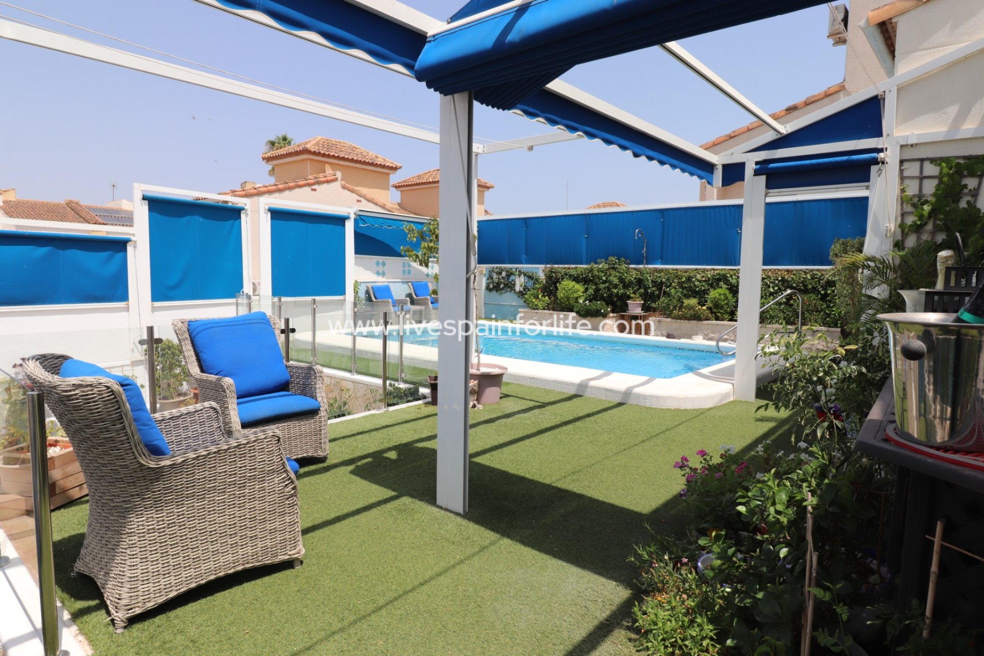 Resale - Villa (detached) -
Algorfa - Montebello