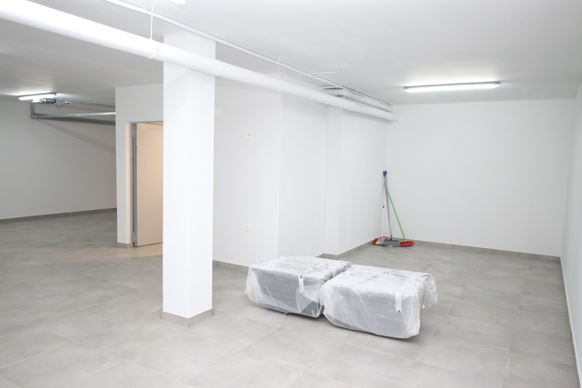 Resale - Villa (detached) -
Alicante