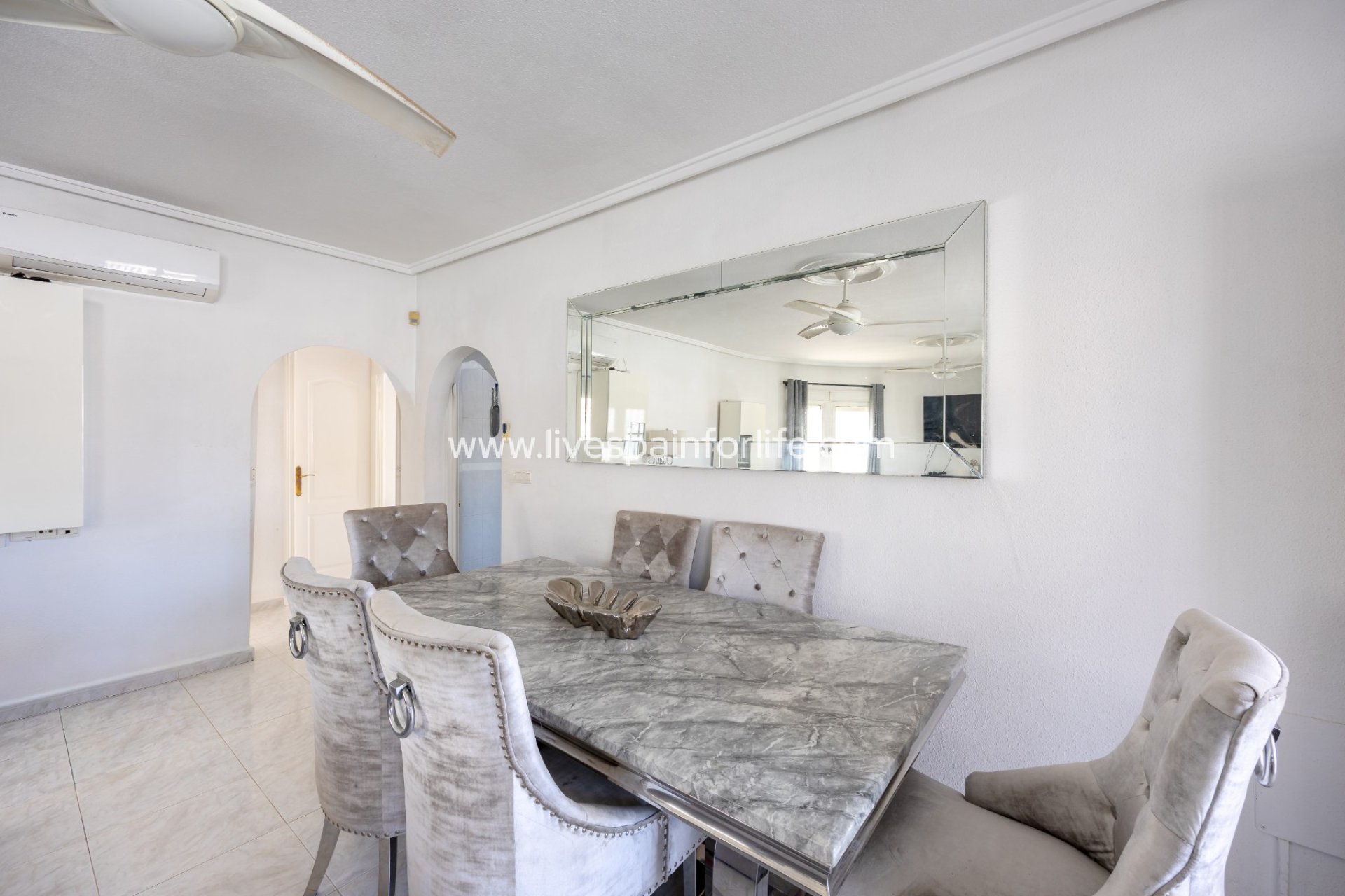 Resale - Villa (detached) -
Benijofar - Benimar