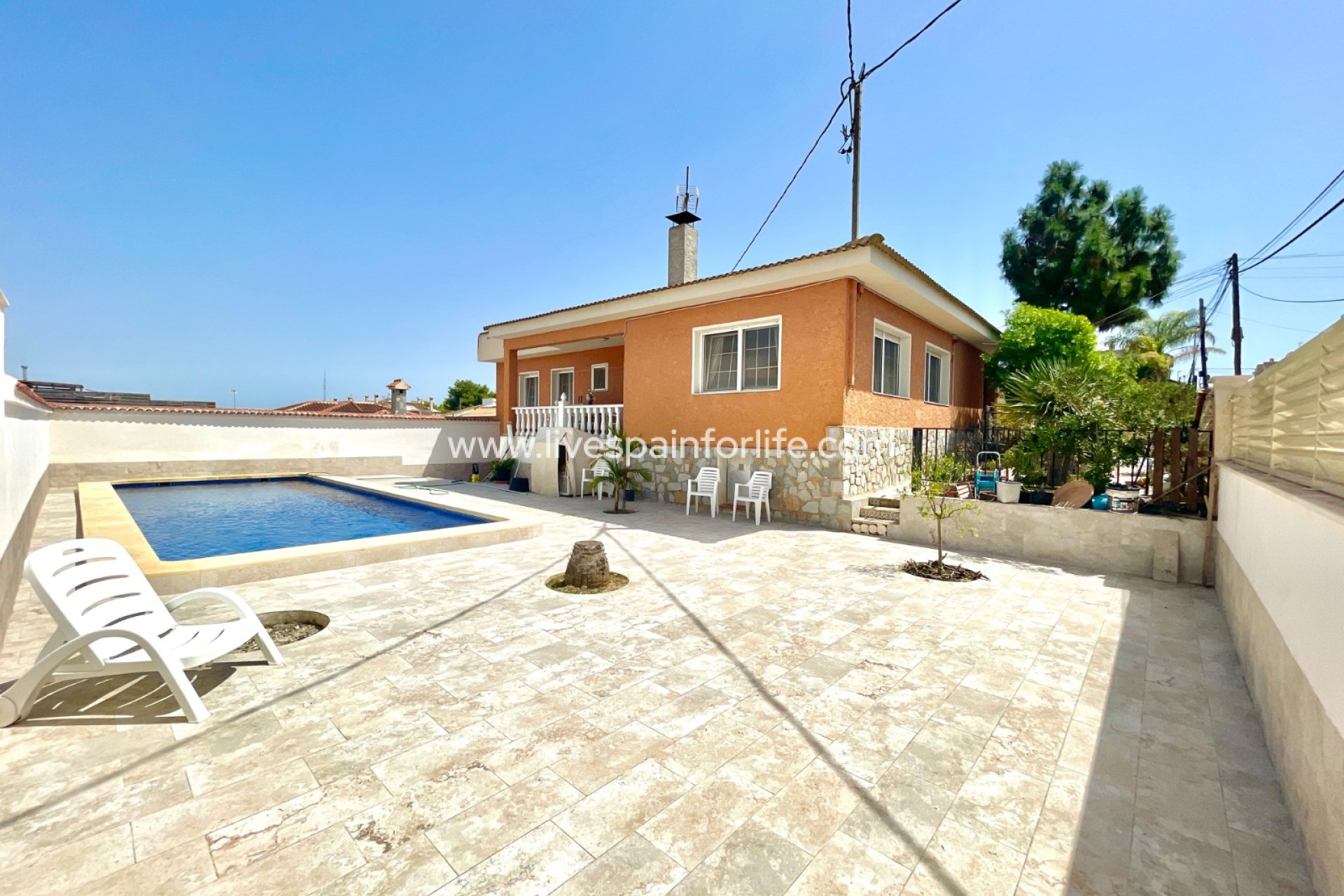 Resale - Villa (detached) -
Benijofar - pueblo