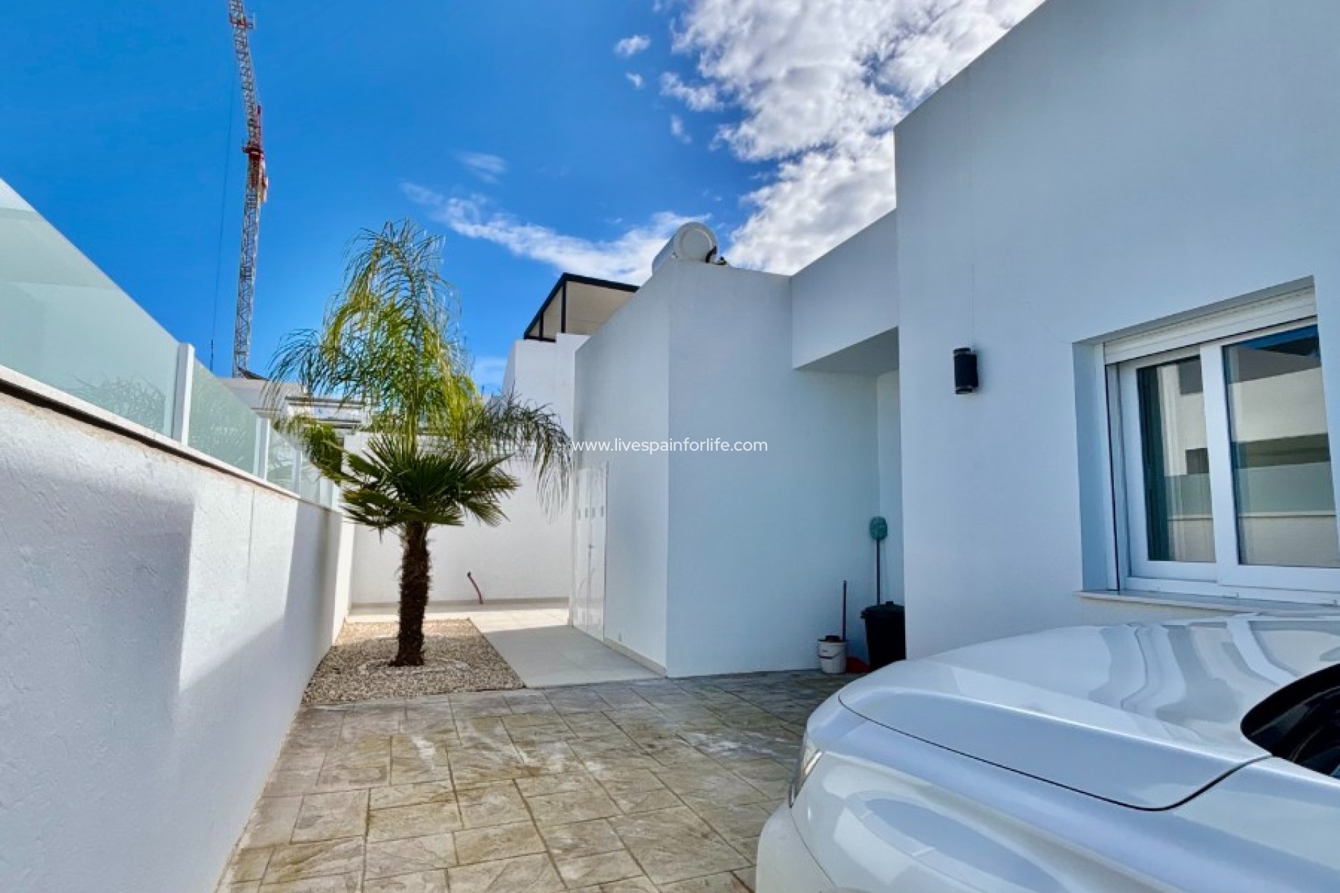 Resale - Villa (detached) -
Benijofar