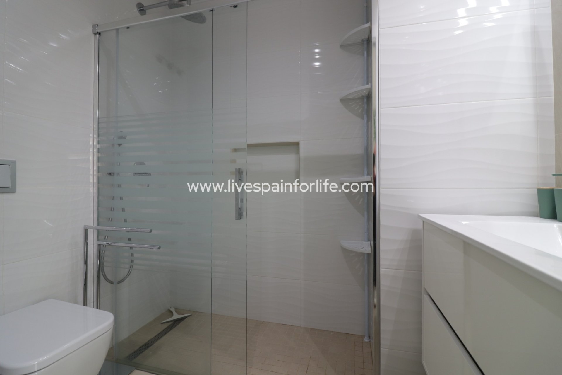 Resale - Villa (detached) -
Benijofar