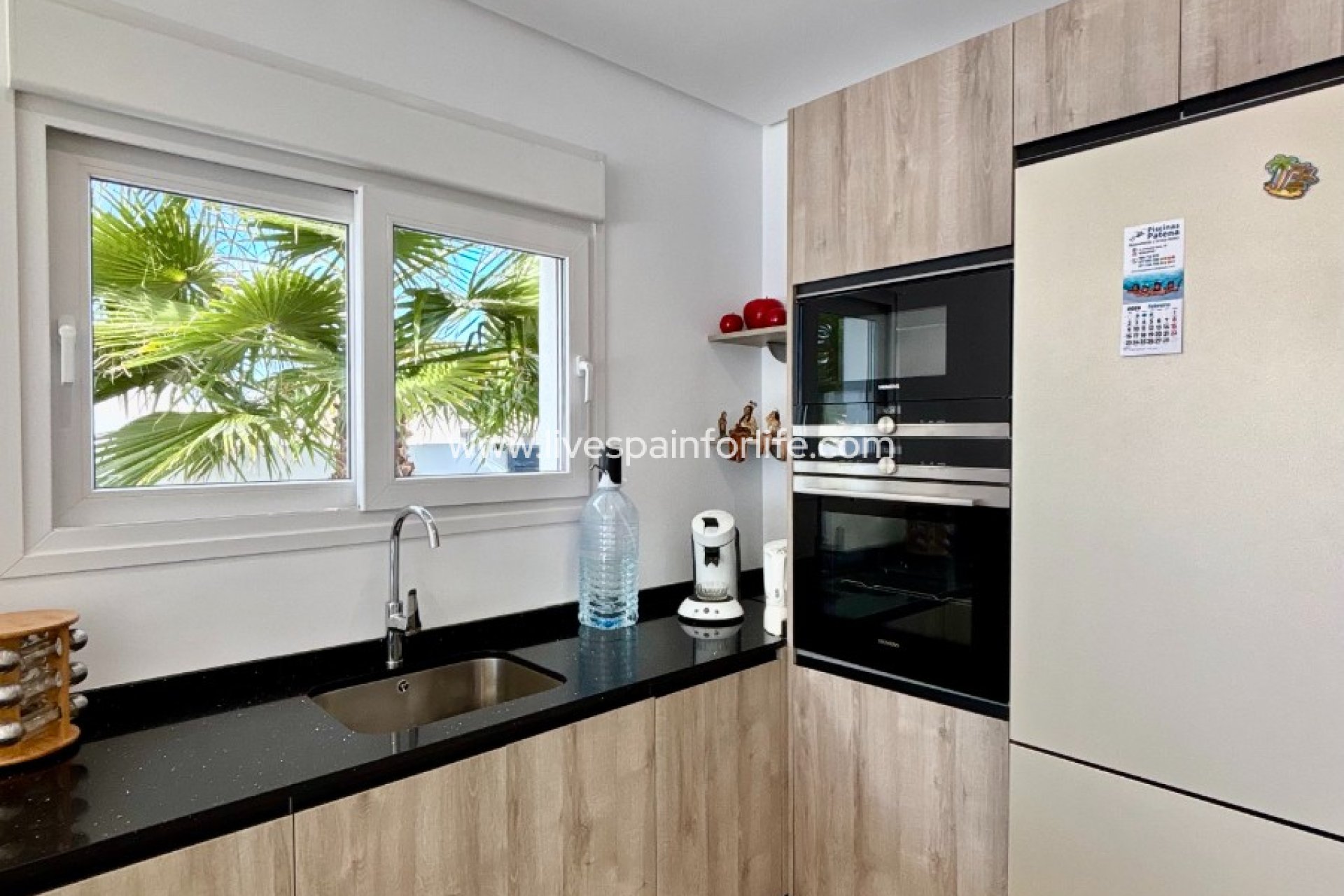 Resale - Villa (detached) -
Benijofar