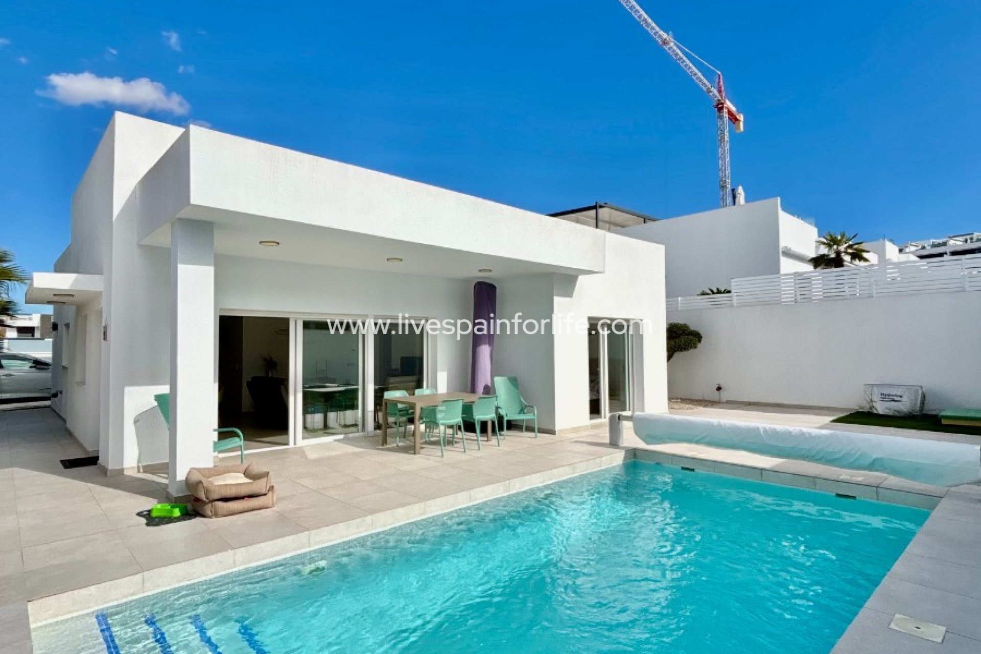 Resale - Villa (detached) -
Benijofar