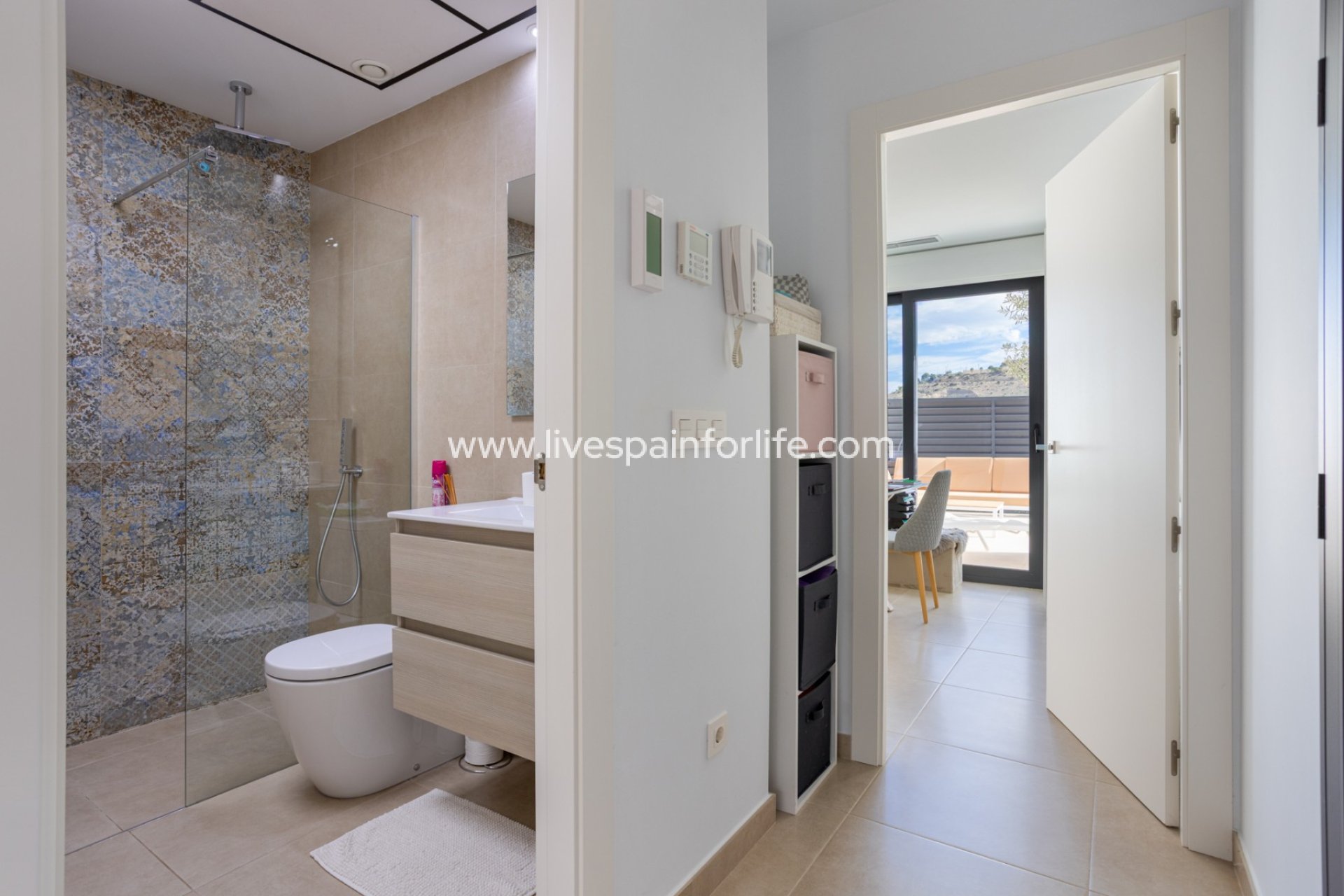 Resale - Villa (detached) -
Benijofar