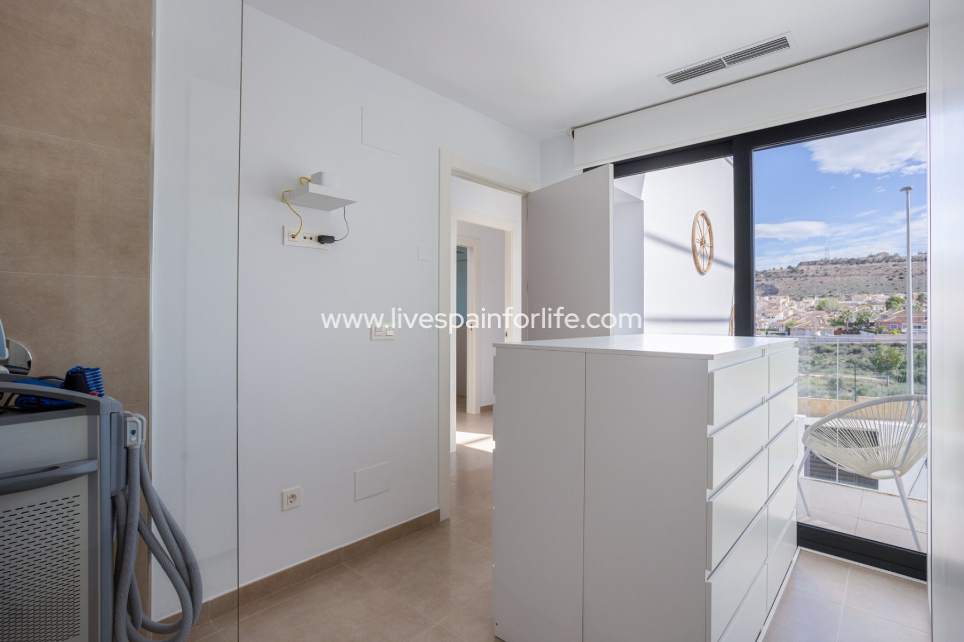 Resale - Villa (detached) -
Benijofar