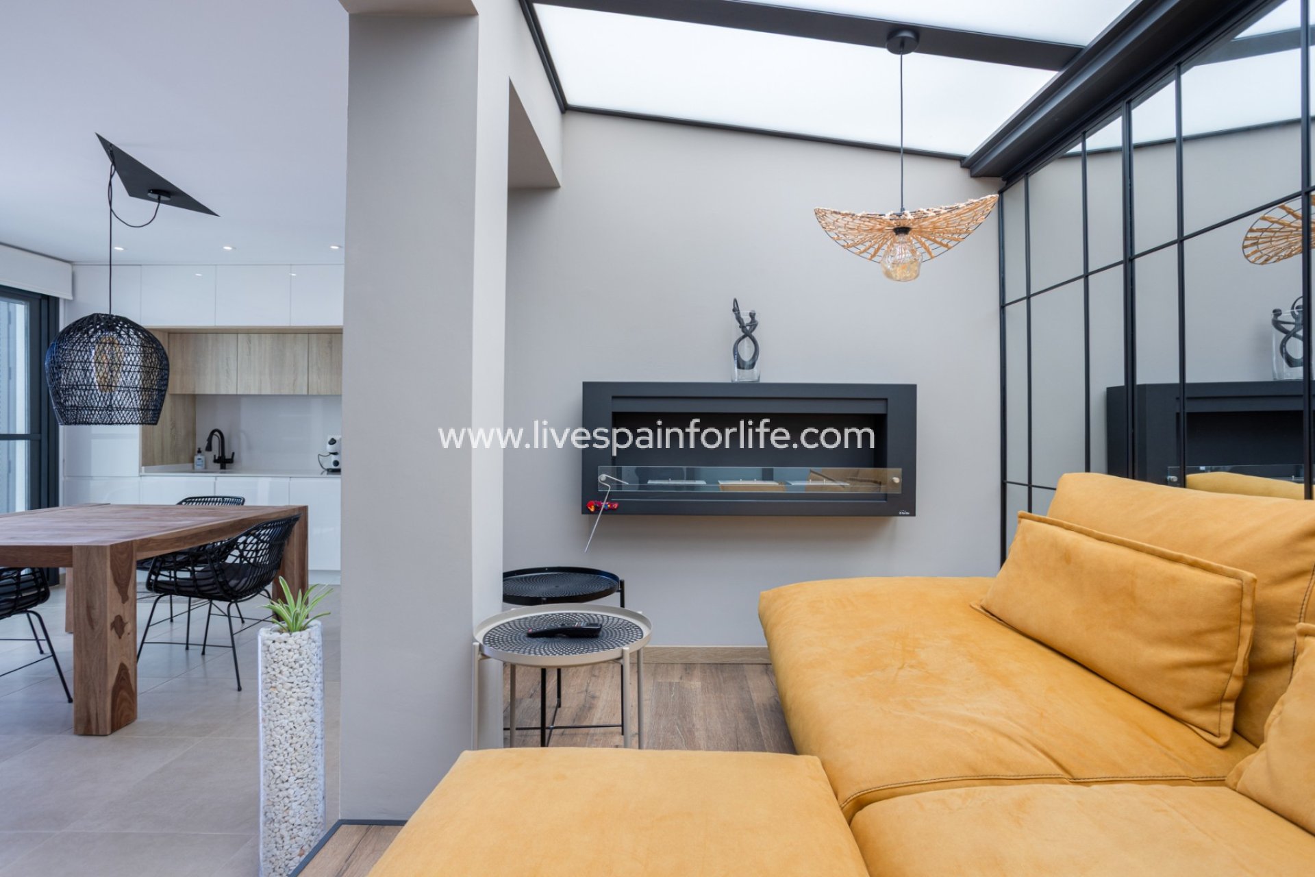 Resale - Villa (detached) -
Benijofar