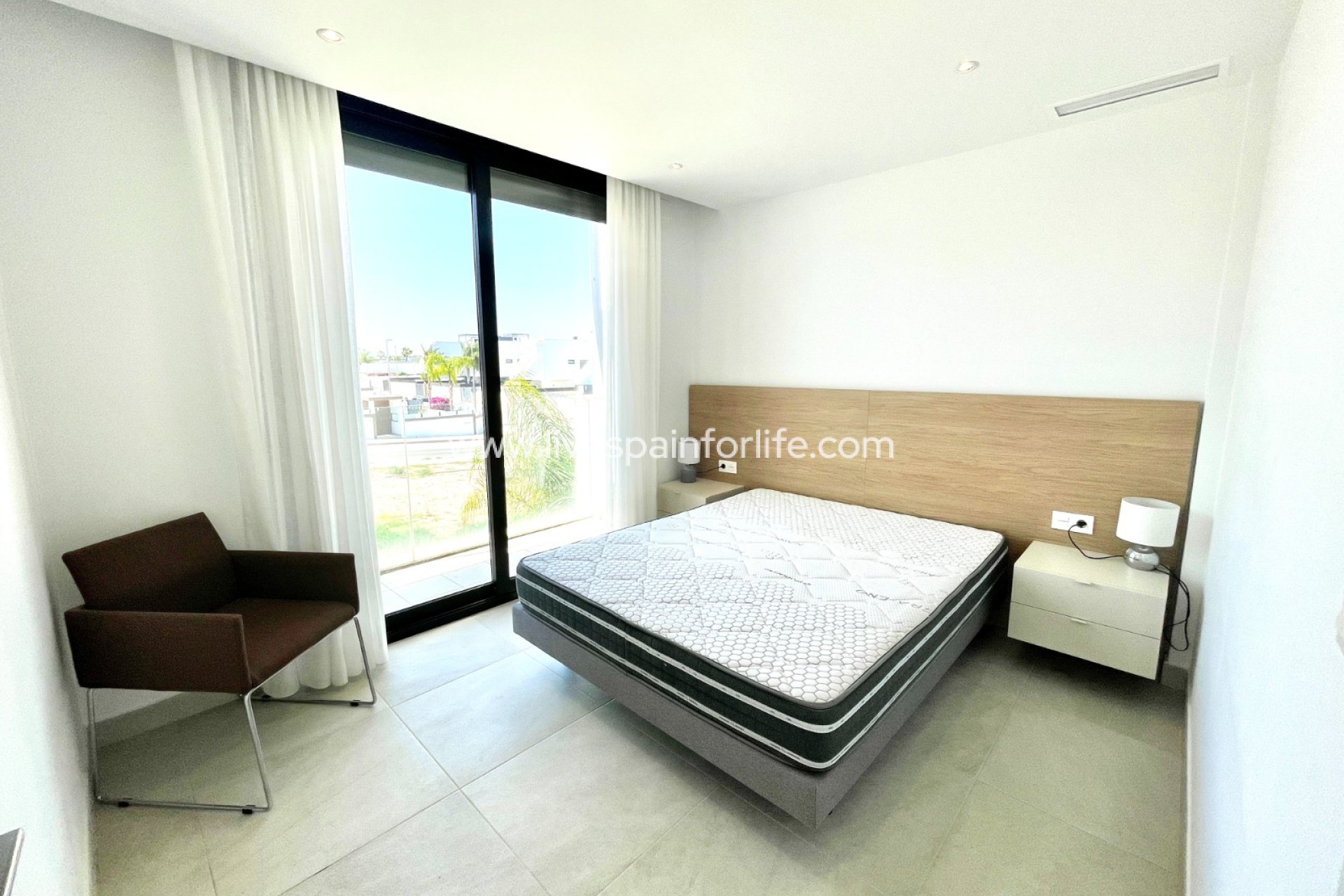 Resale - Villa (detached) -
Benijofar