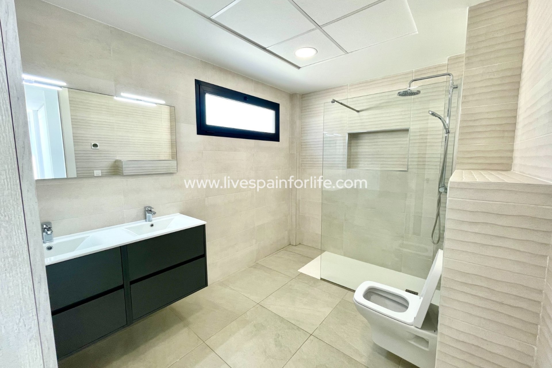 Resale - Villa (detached) -
Benijofar
