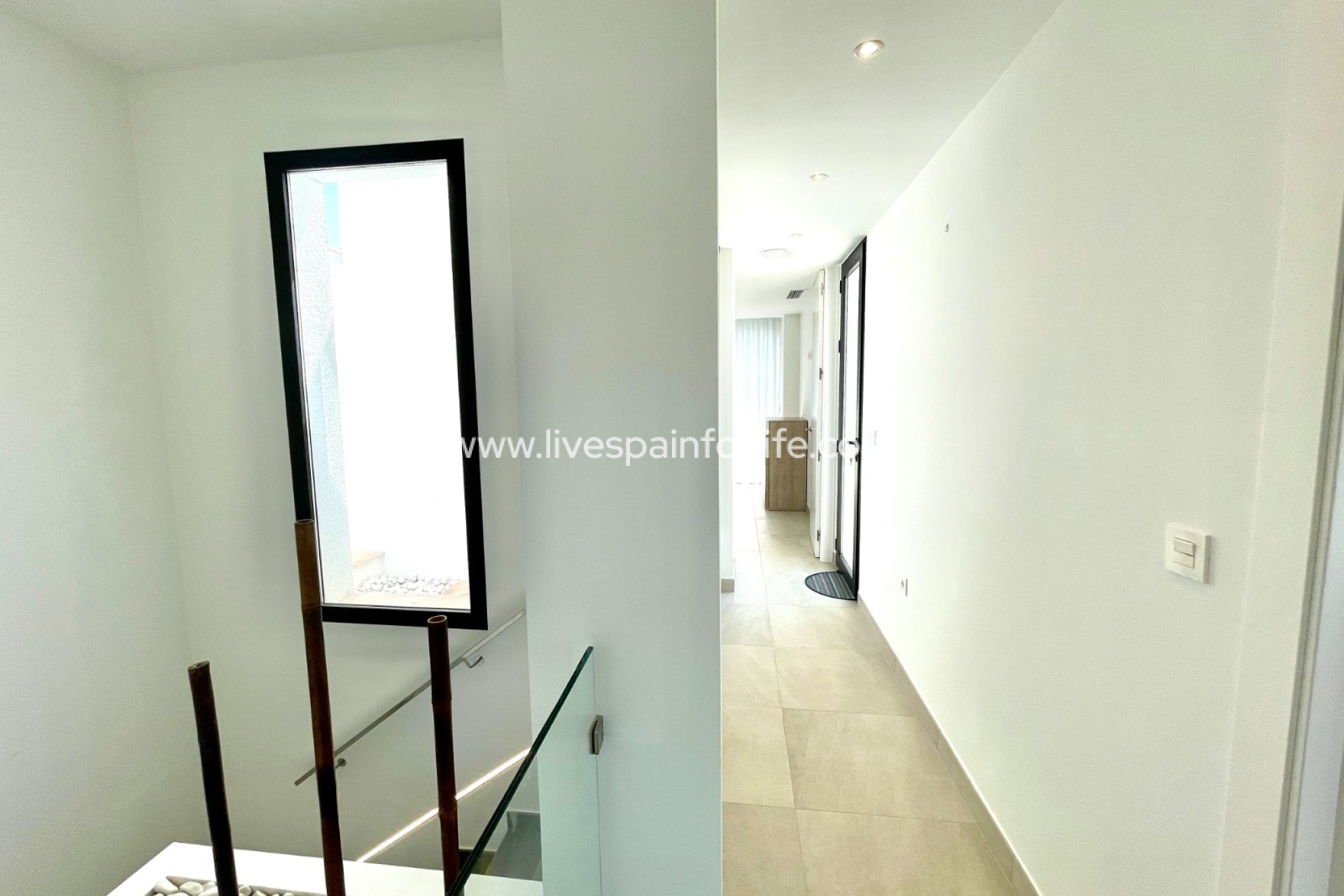 Resale - Villa (detached) -
Benijofar