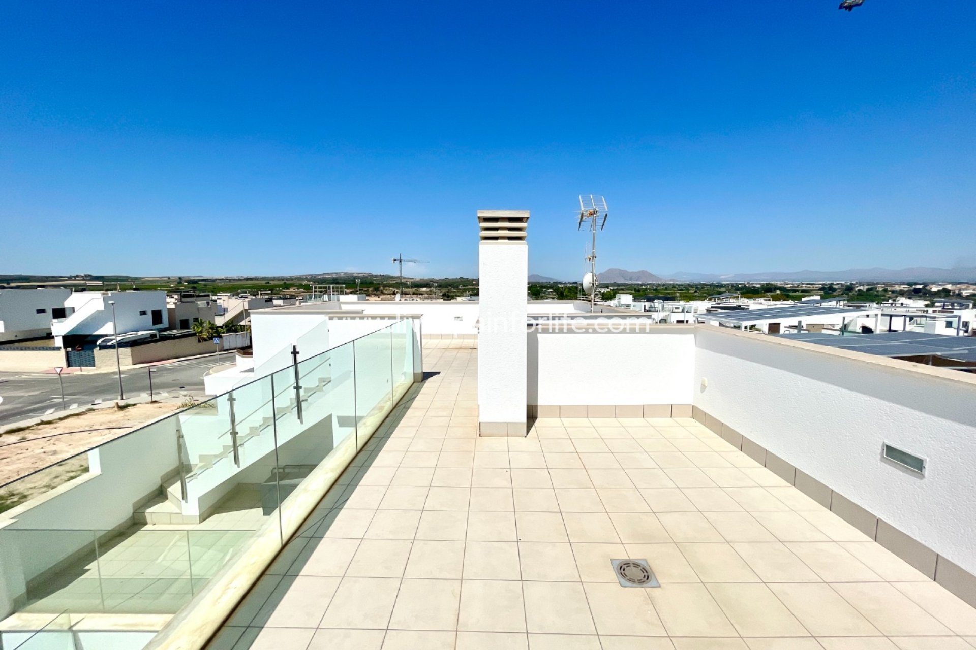 Resale - Villa (detached) -
Benijofar