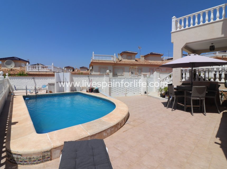 Resale - Villa (detached) -
Benimar - Benimar I