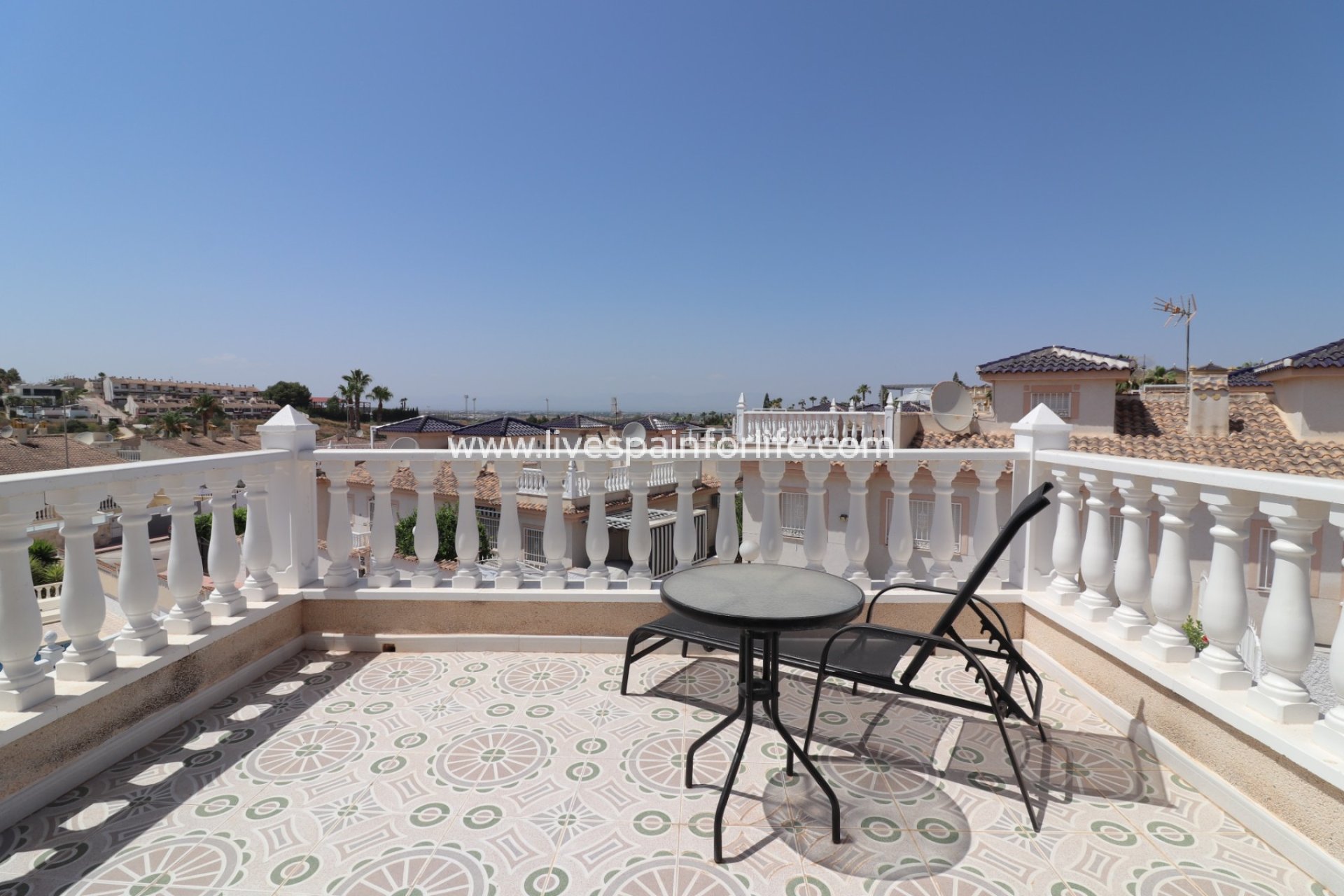 Resale - Villa (detached) -
Benimar - Benimar I