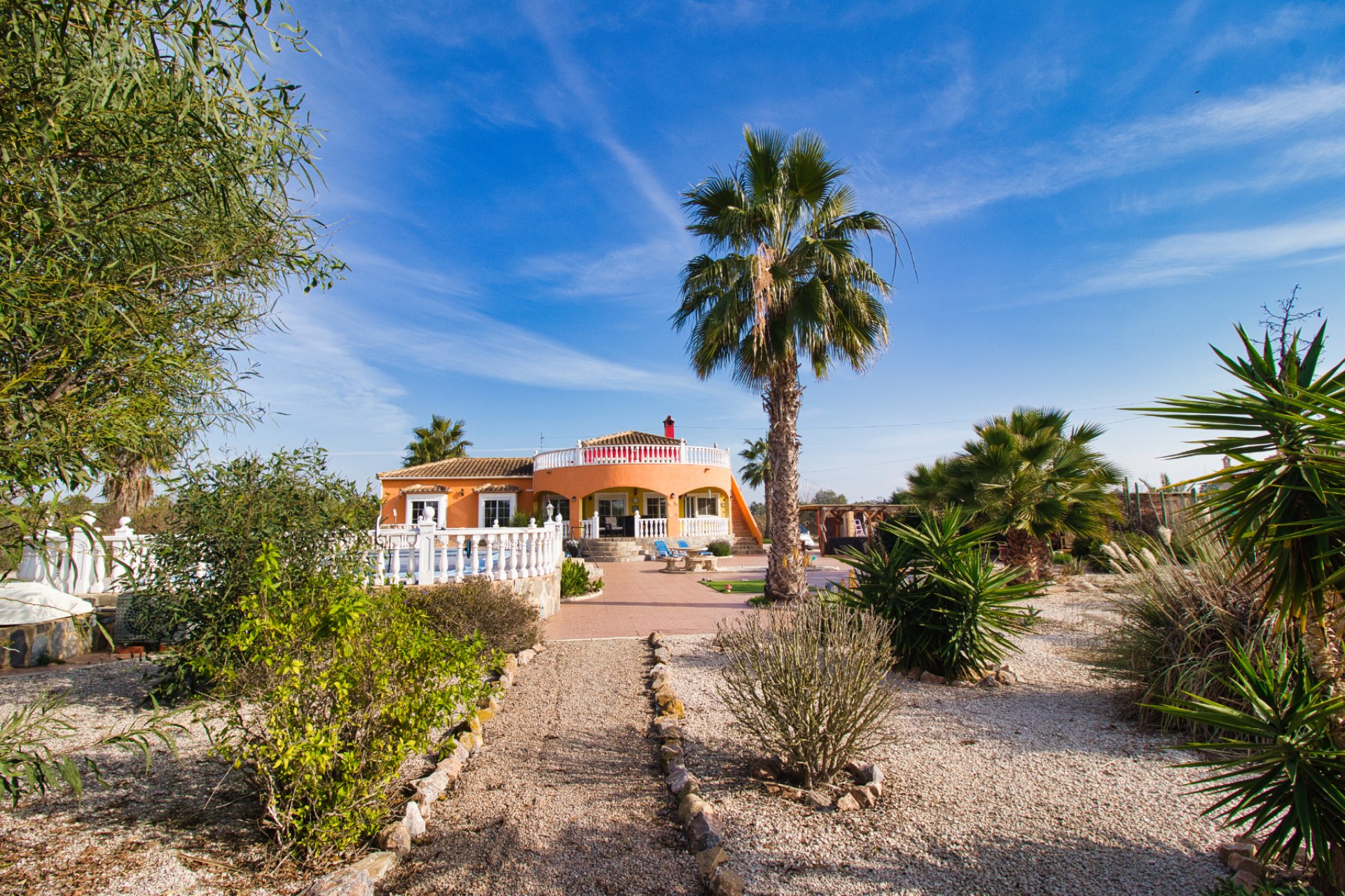 Resale - Villa (detached) -
Catral