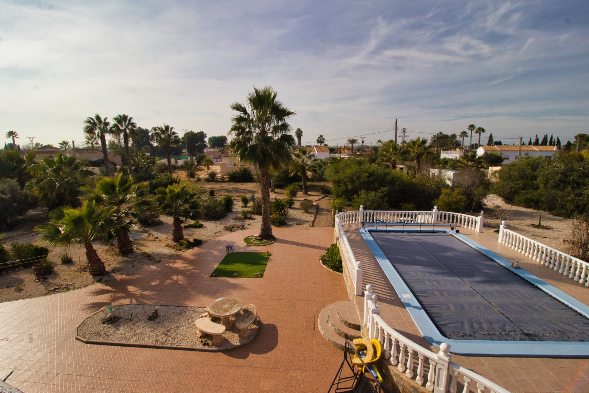 Resale - Villa (detached) -
Catral