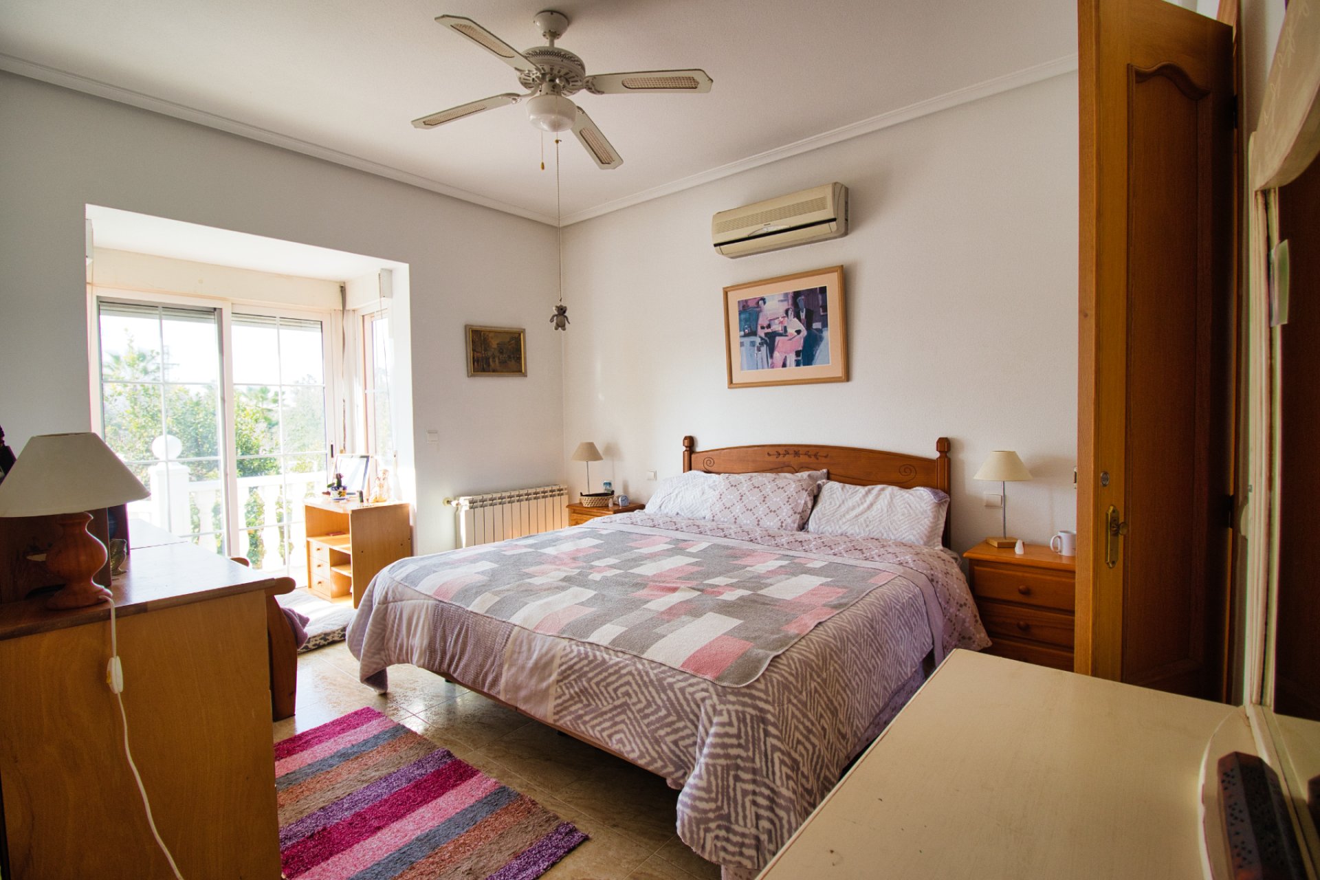 Resale - Villa (detached) -
Catral