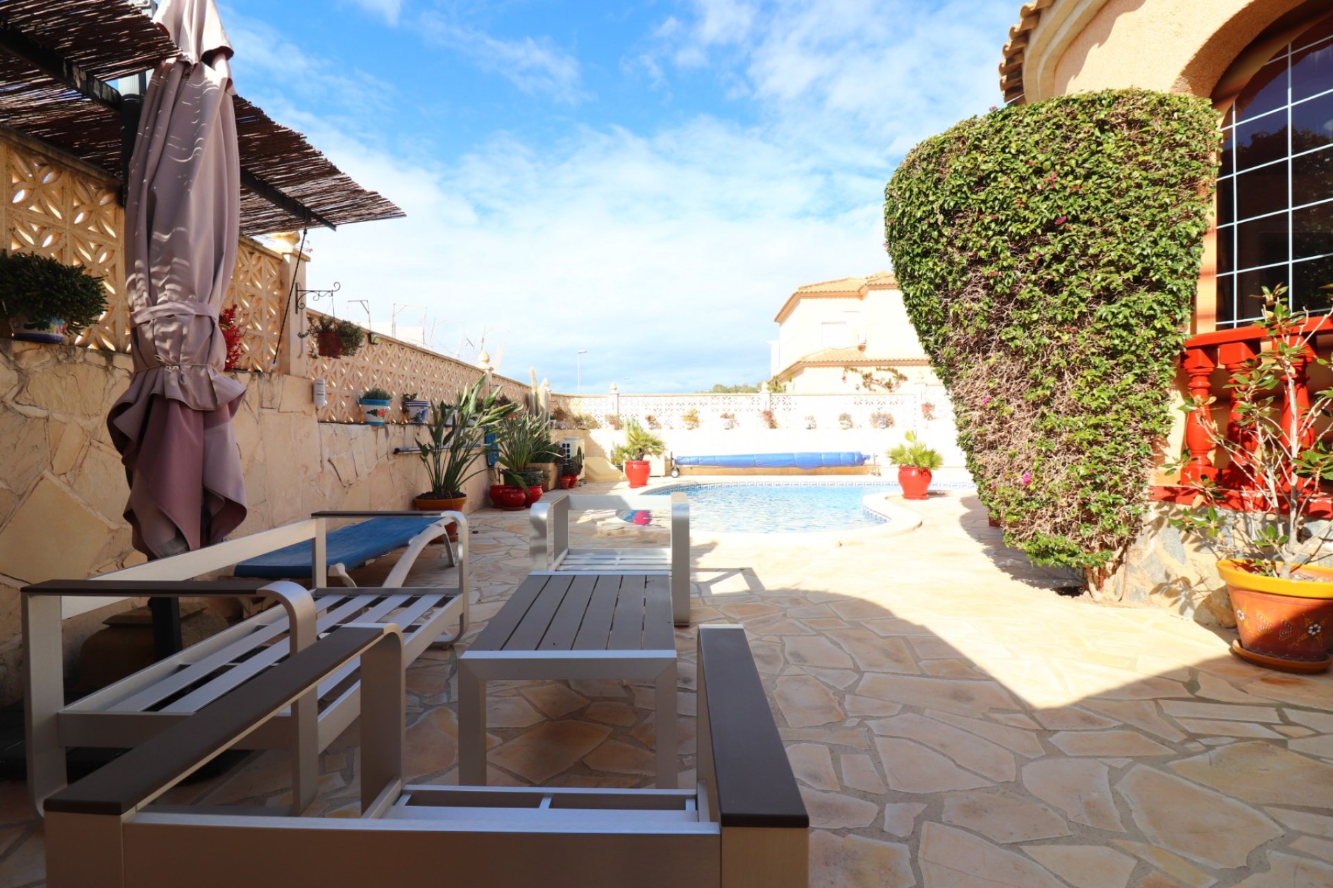 Resale - Villa (detached) -
Ciudad Quesada - Atalayas