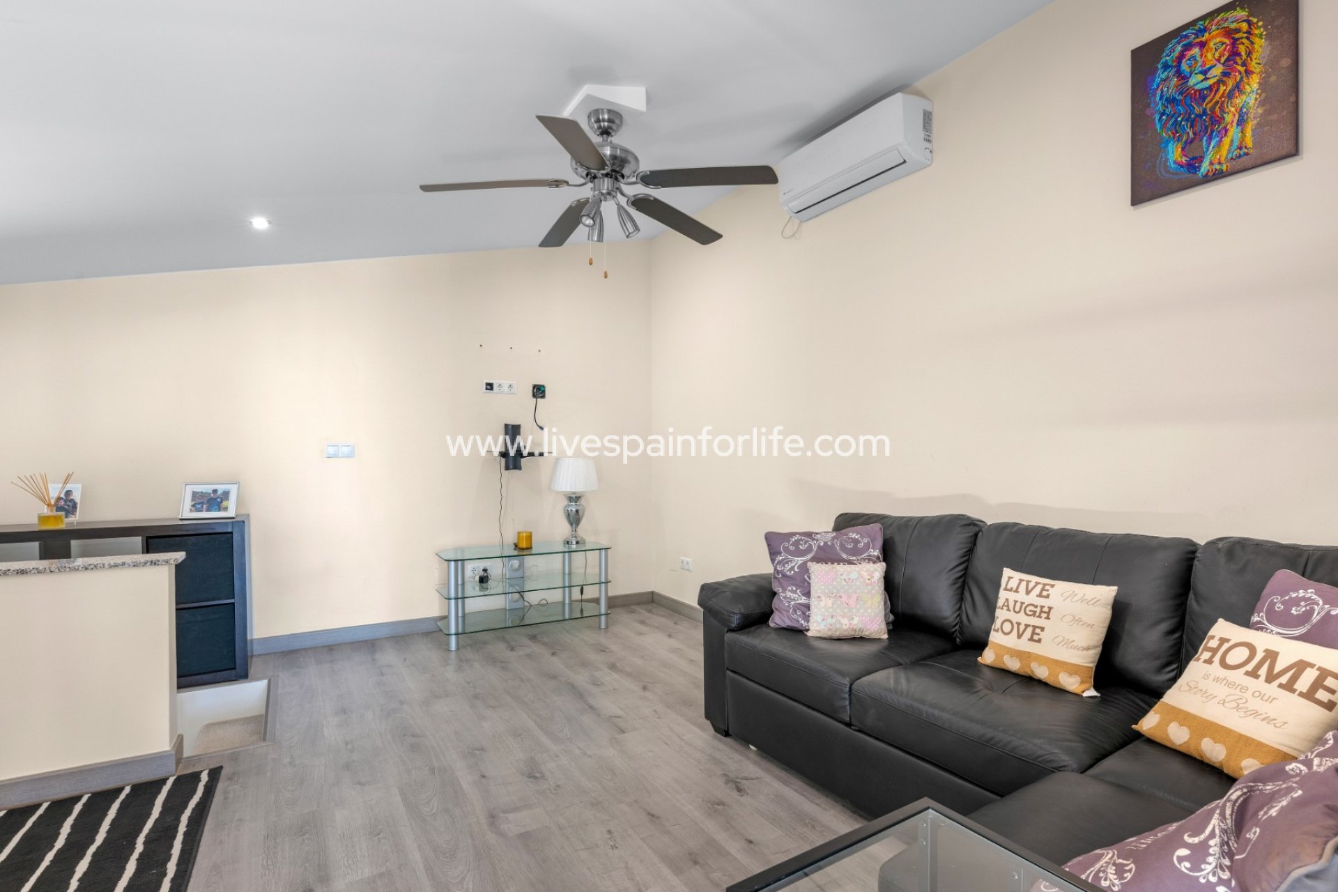 Resale - Villa (detached) -
Ciudad Quesada - Center